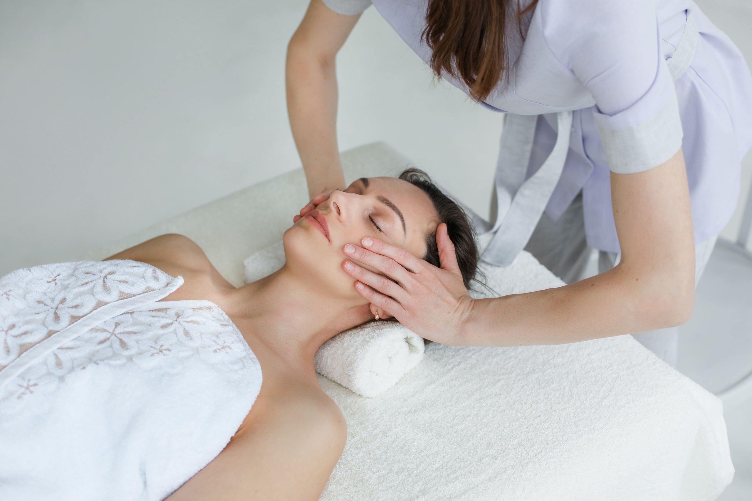 Контент съемка для массажиста. Фотограф в Костроме, Ярославле, Москве Светлана Заведеева