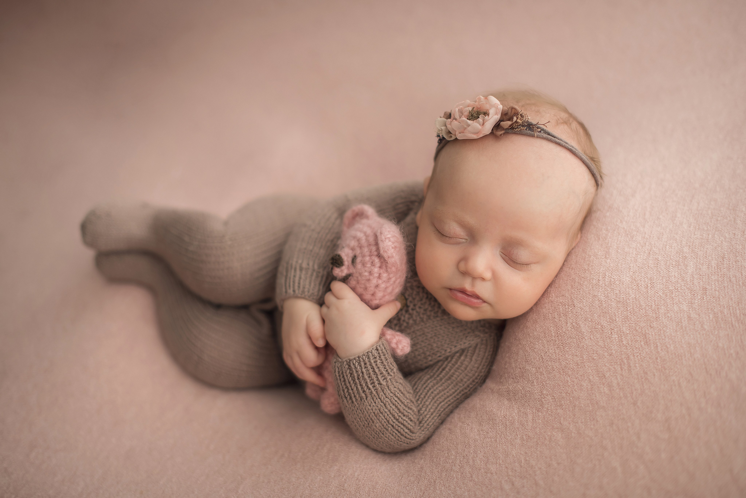 Новорожденные малыши владивосток. Детский и семейный фотограф Елена Новоселова в г. Владивосток