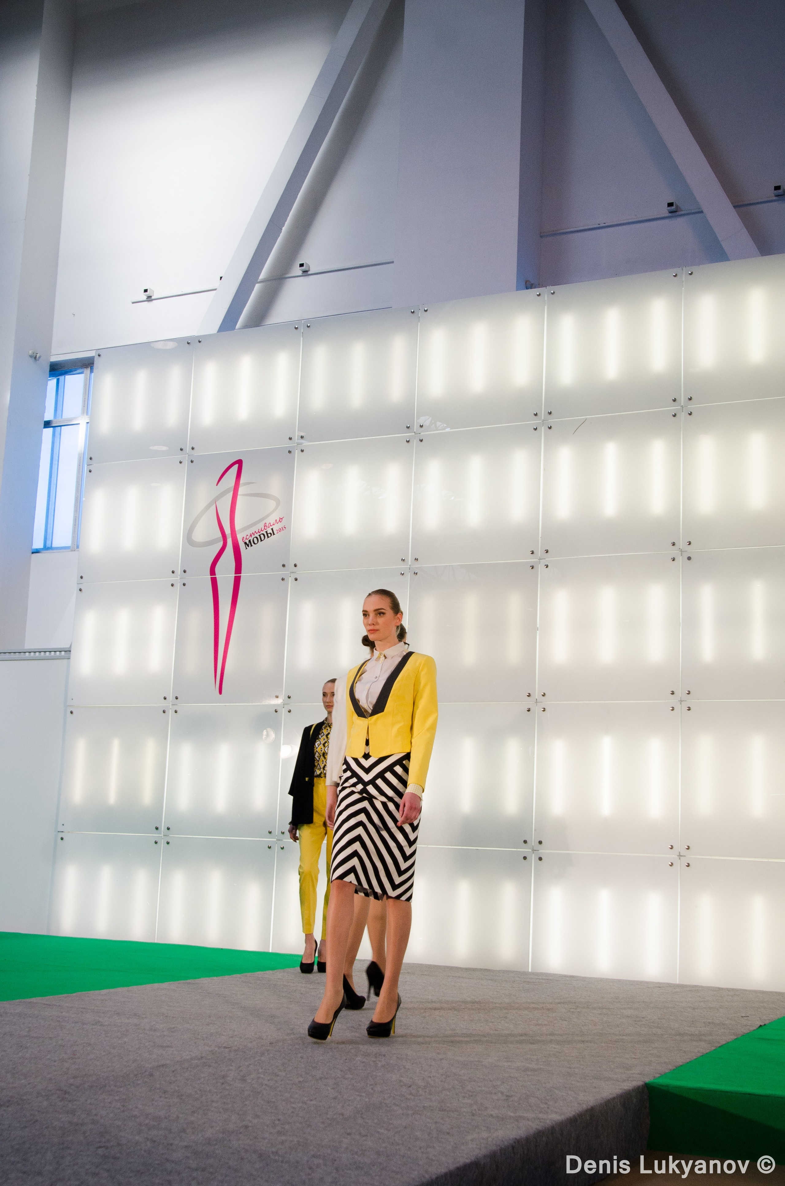 Формула Моды.Континент. Свадебный и семейный фотограф Денис Лукьянов в Краснодаре, Краснодарском крае и Республике Крым