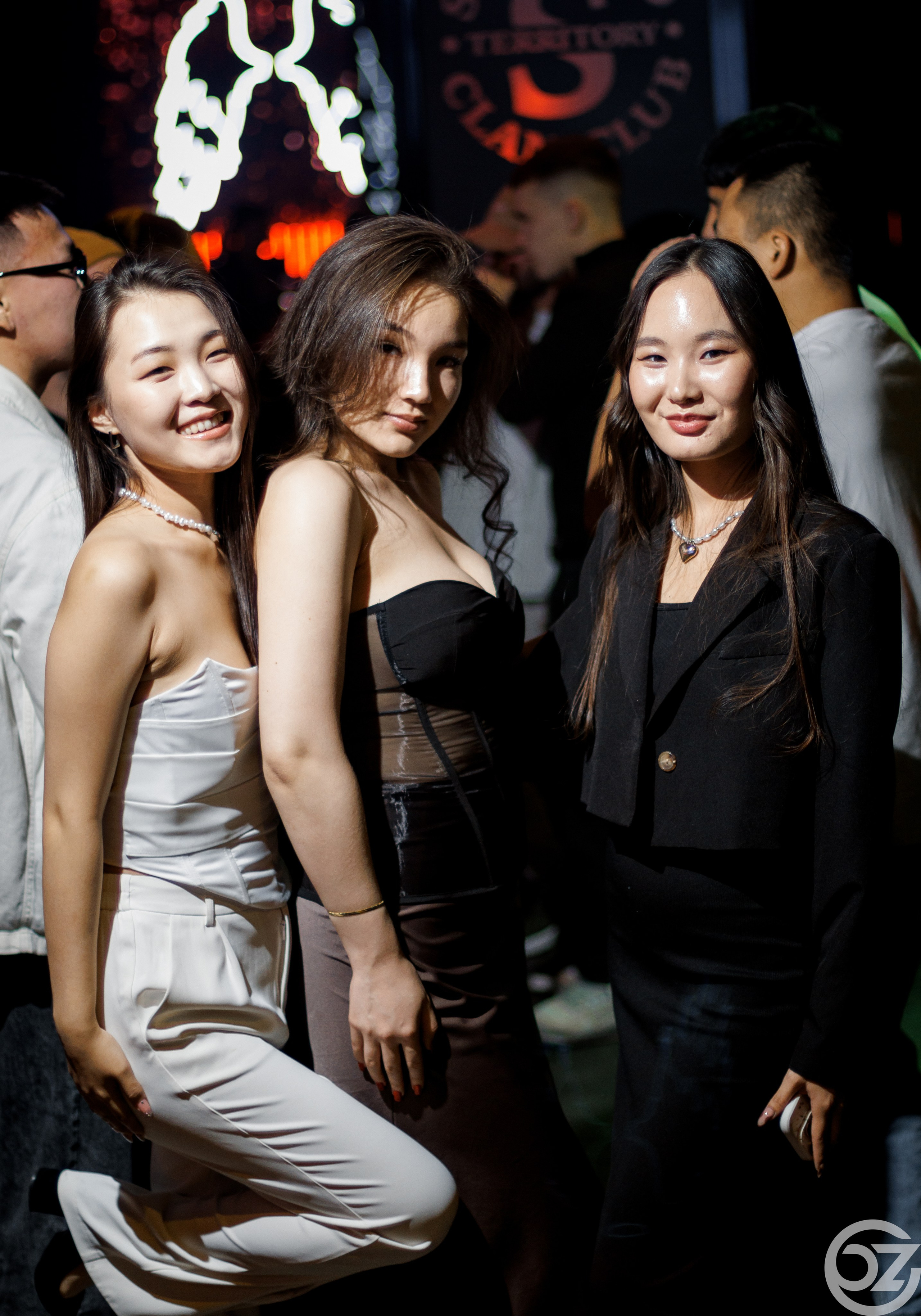 Olon Zon — Club Soprano. Свадебный фотограф в Иркутске Бобылев Никита