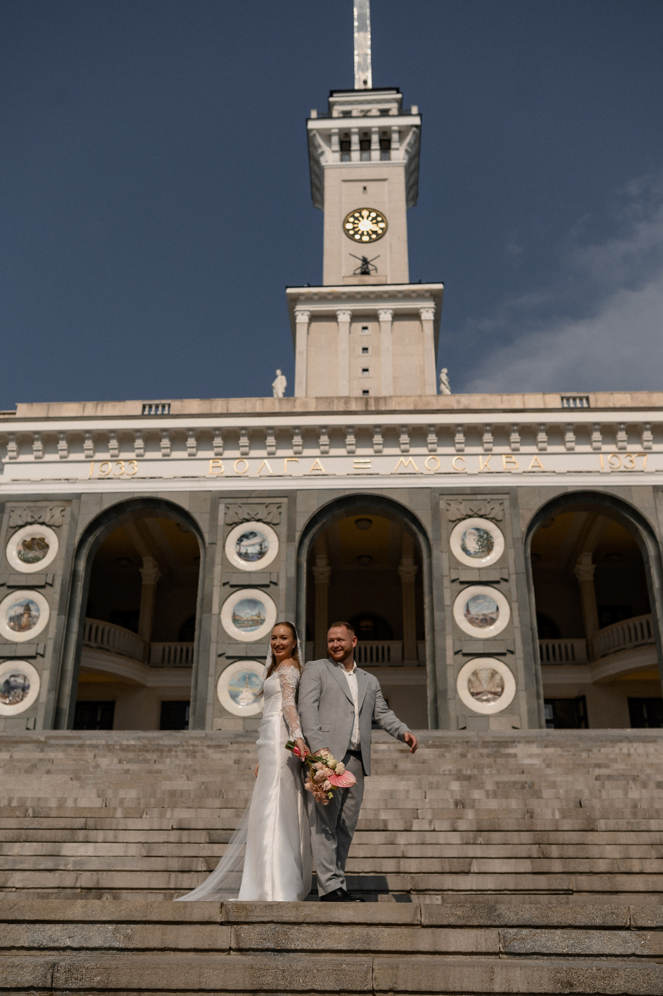 Денис и Даша. Северный речной вокзал. Семейный и свадебный lifestyle-фотограф в Москве Мария Петрова