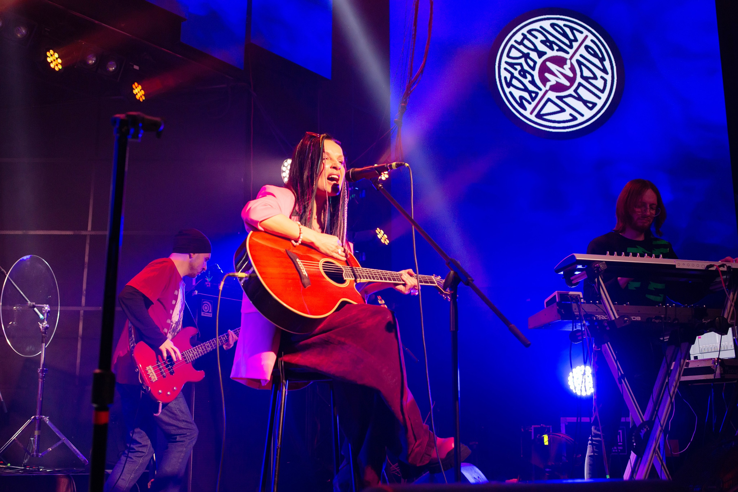 Фотосъемка концерта Маша и Медведи в клубе Jagger СПБ. Портретные фотосессии, контент-съемки, репортаж