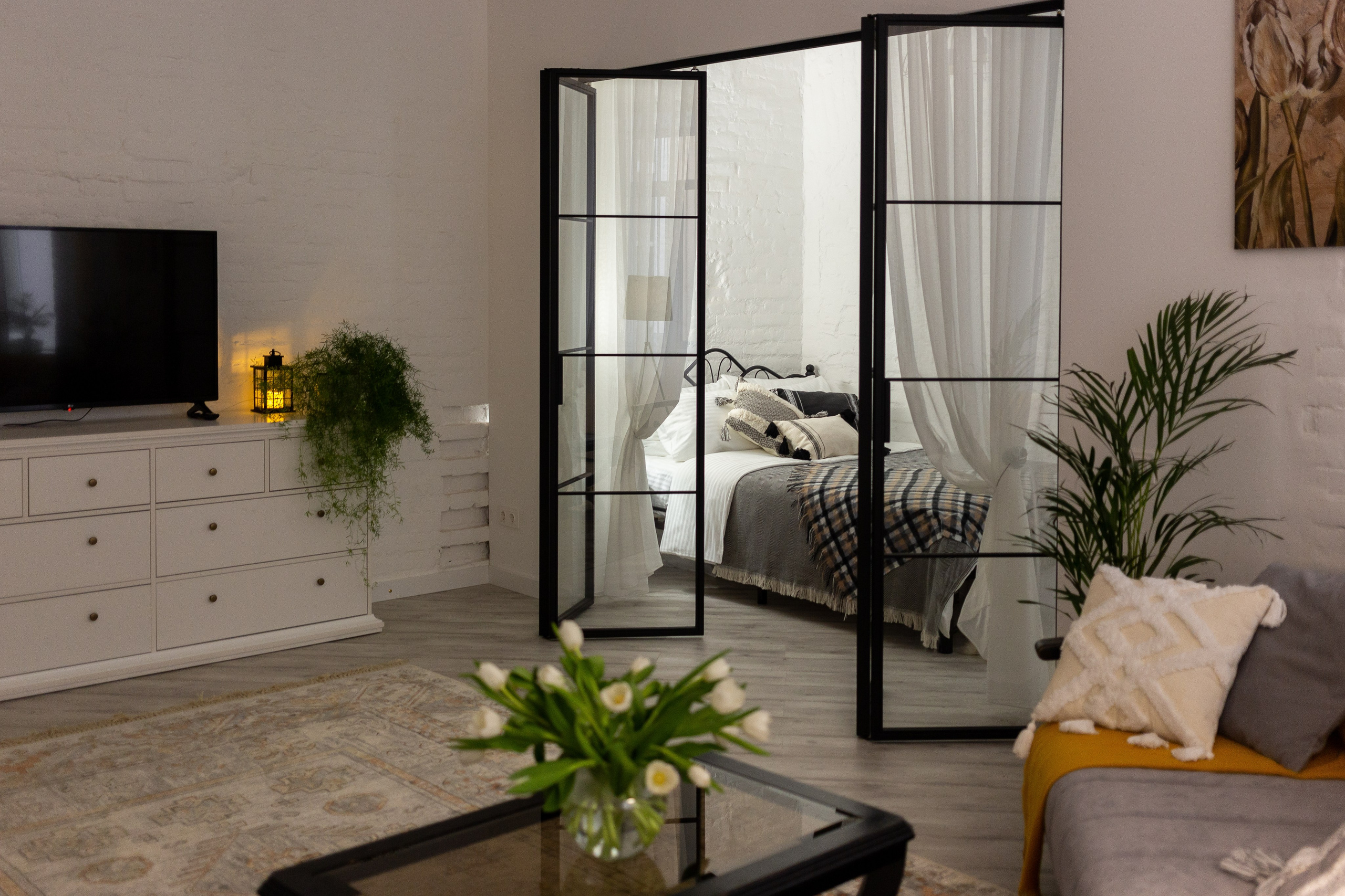 Двухкомнатная Желтый. Репортажный фотограф Анастасия Головко