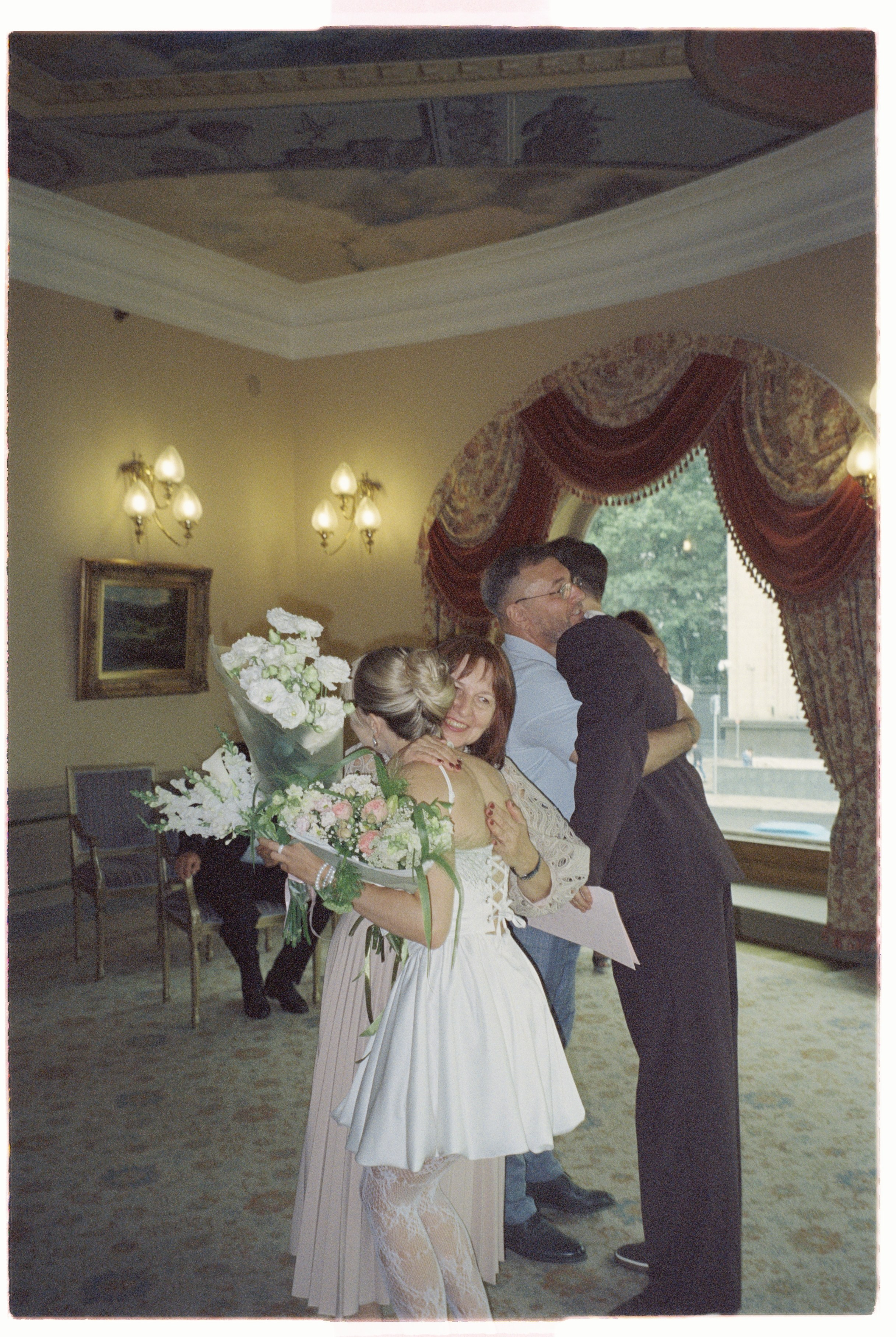 На пленку (Полина и Рома). Фотограф в Москве — Евгения Прокопенко