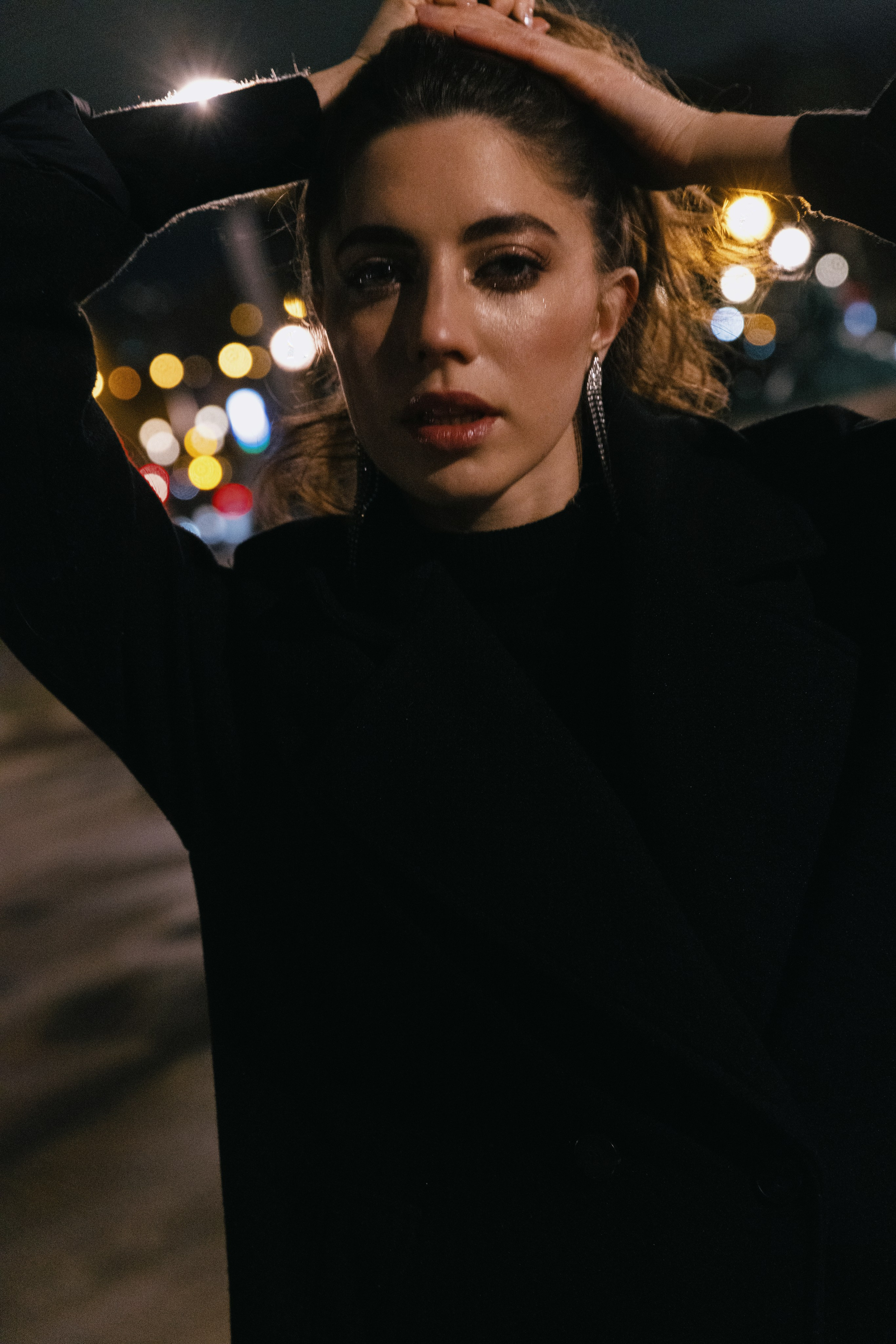 Ночной город. Фотограф в Париже