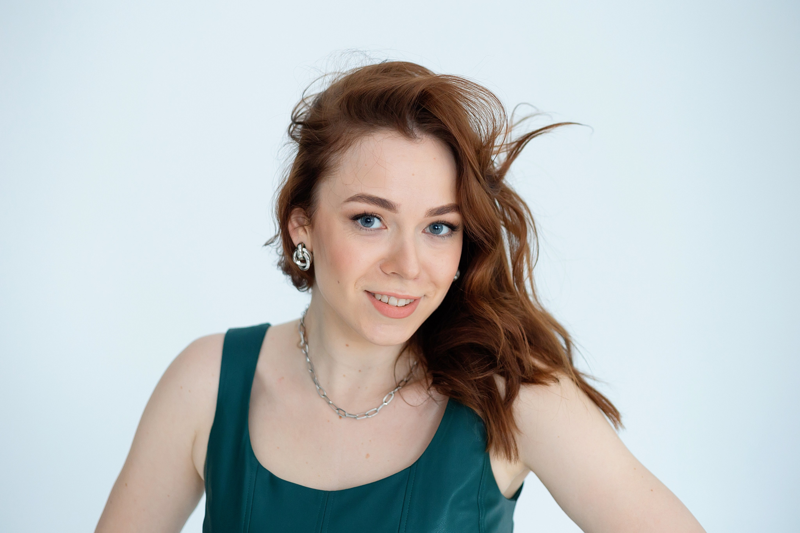 Фотосъемка для личного бренда в СПБ, портреты для портфолио, соцсетей и рекламы. Портретные фотосессии, контент-съемки, репортаж