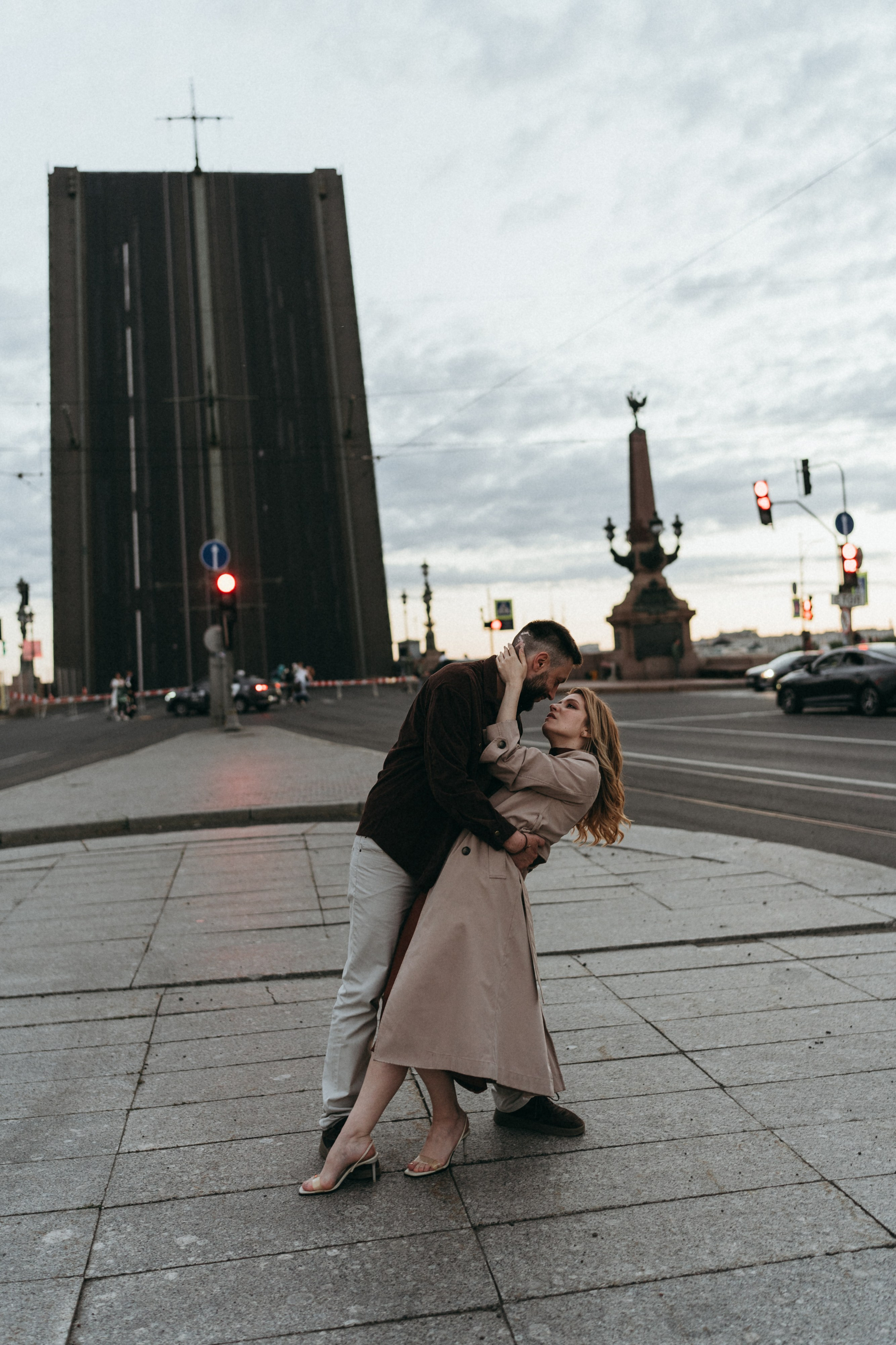 Максим и Настя / Разводные мосты. Фотограф в Санкт-Петербурге — Лучина Екатерина