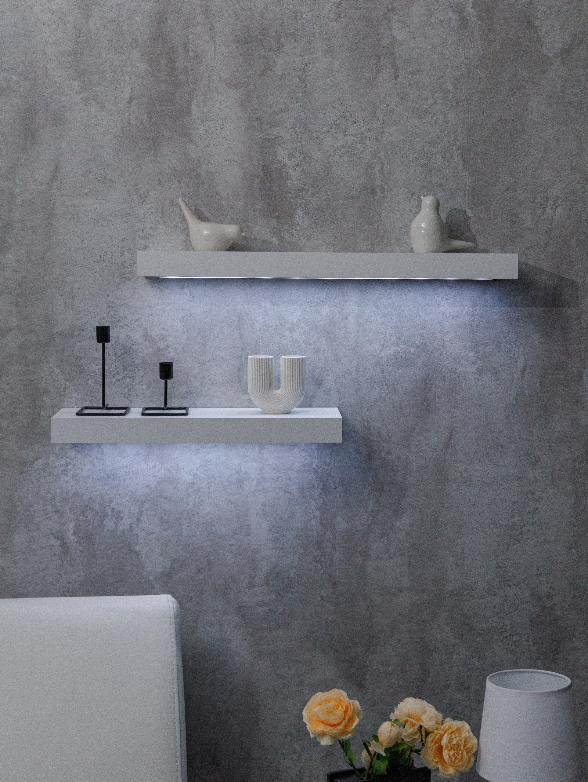 Съёмка полок с подсветкой. Студия коммерческой съемки ХВОЯ