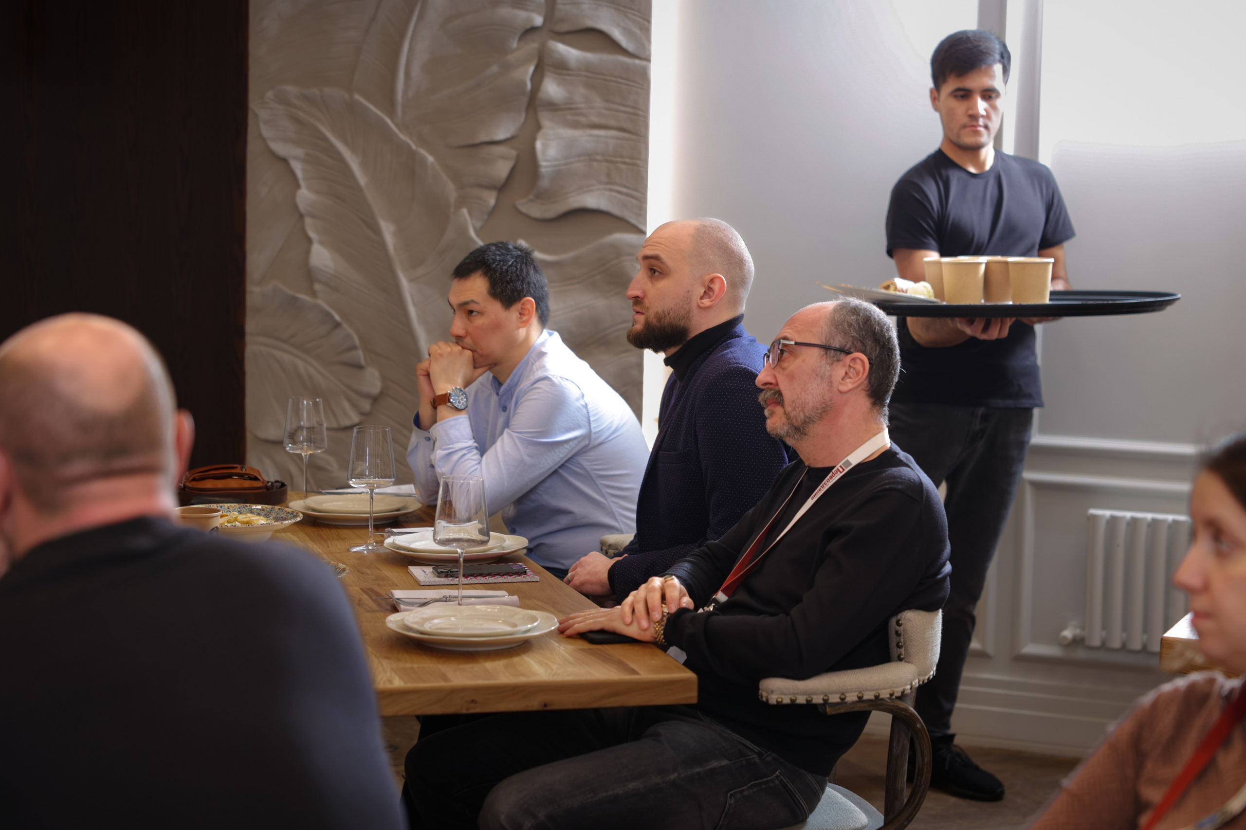 Бизнесс завтрак Level Group. Свадебный фотограф Астрахань