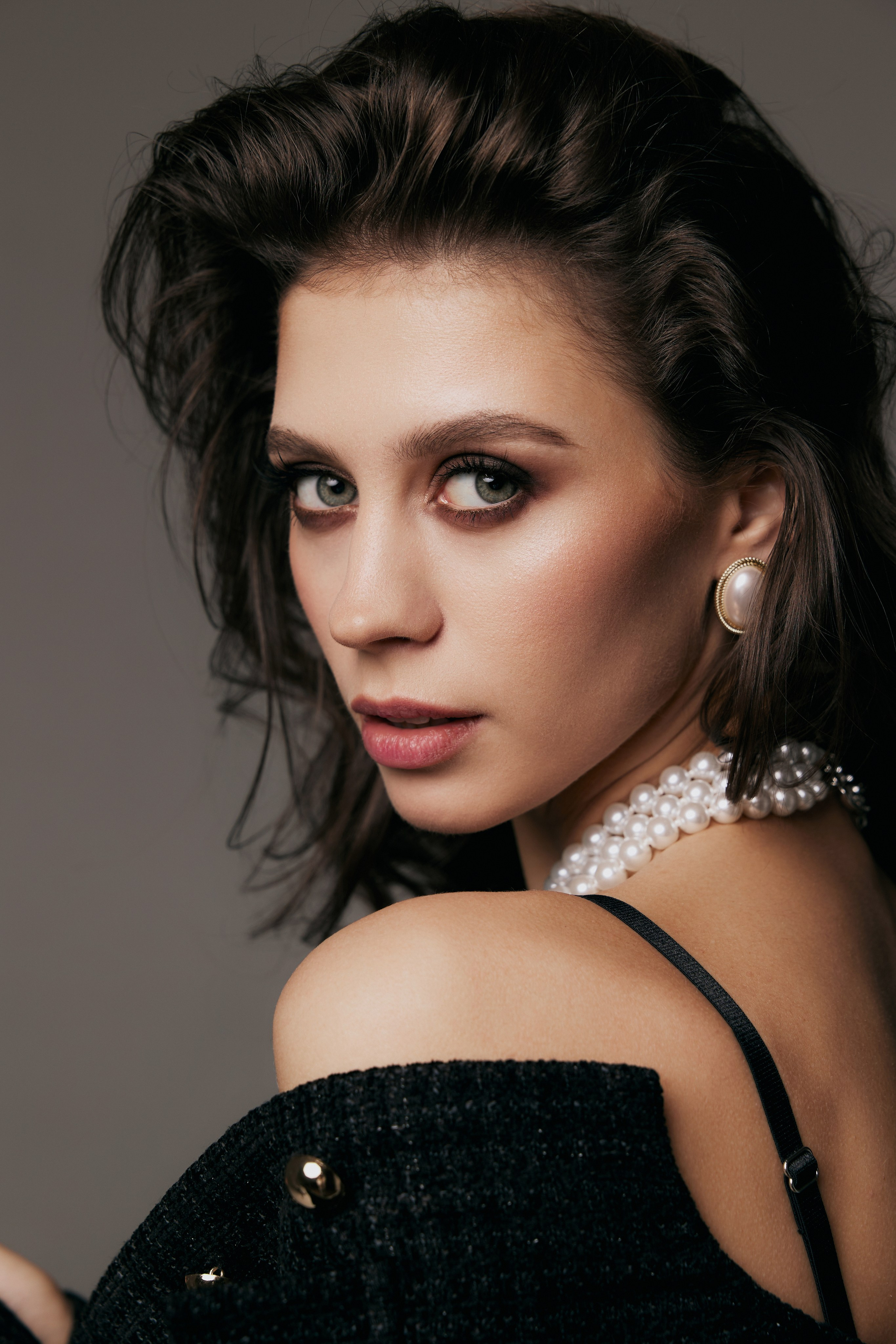 Елизавета, 40-42 р-р, рост 170. KED Production — продакшн из СПб. Создаём фото, видео и контент, который помогает брендам и селлерам продавать больше