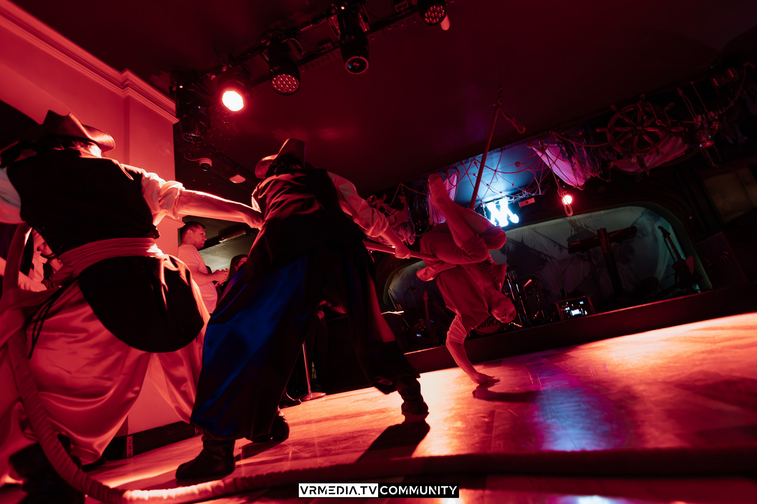 Ресторан «Мюнхен»: Часть команды — часть корабля