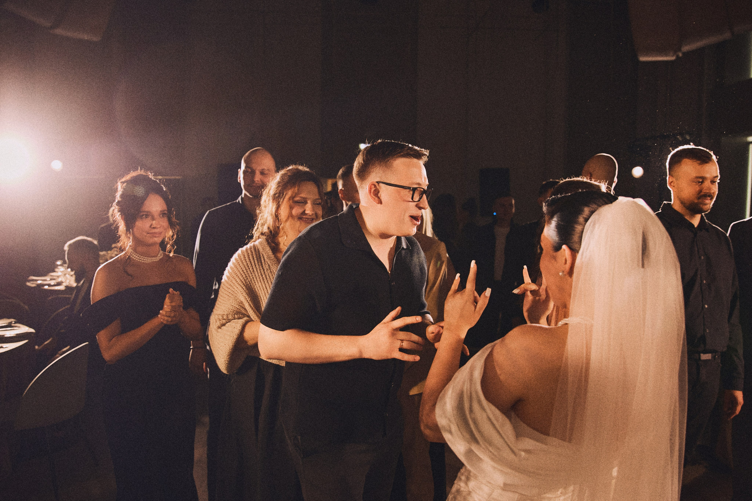 HER WILD, HIS CALM. Дмитрий Мазуркевич: Профессиональный Репортажный Фотограф