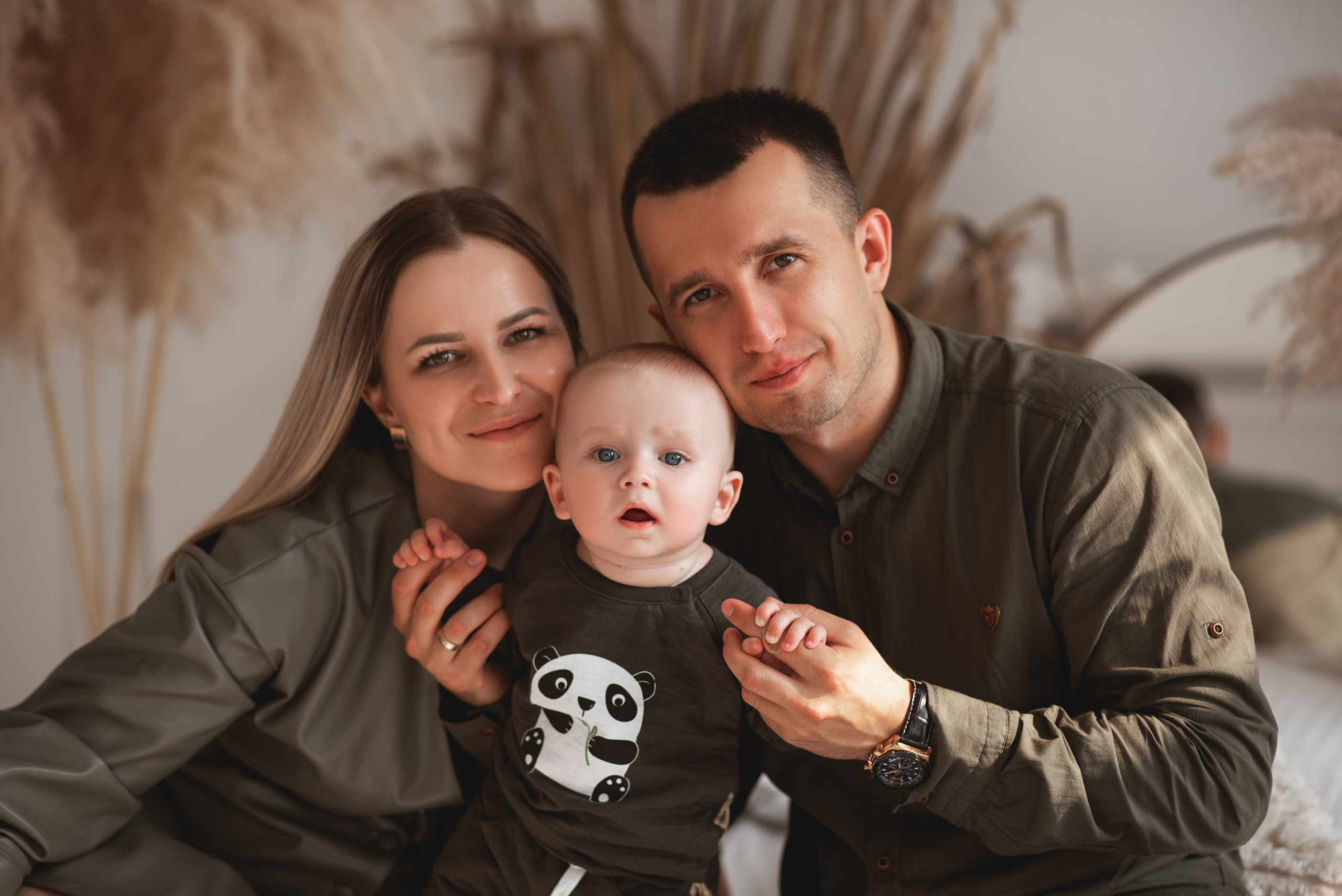 Семейная фотосессия Полина Игорь Богдан. Семейный фотограф в Южно-Сахалинске Анастасия Лимарева