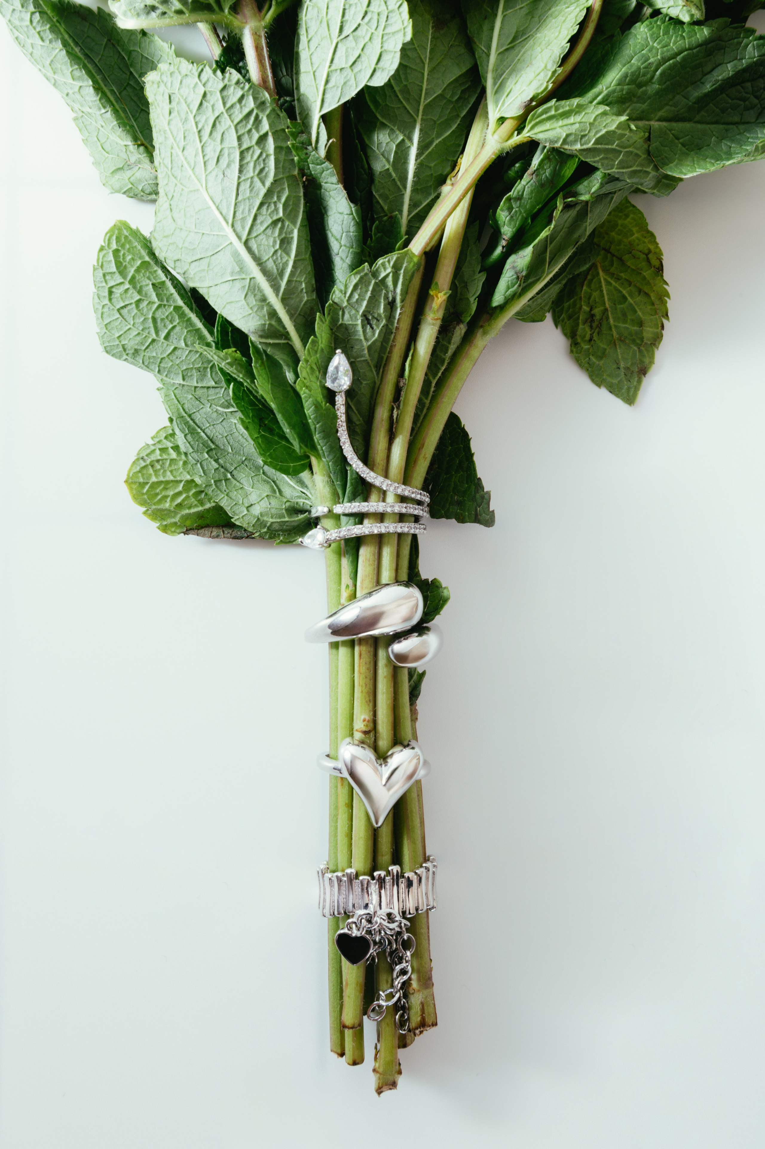 LIZZO — украшения ручной работы. Контент–фотограф | Леся Лесная