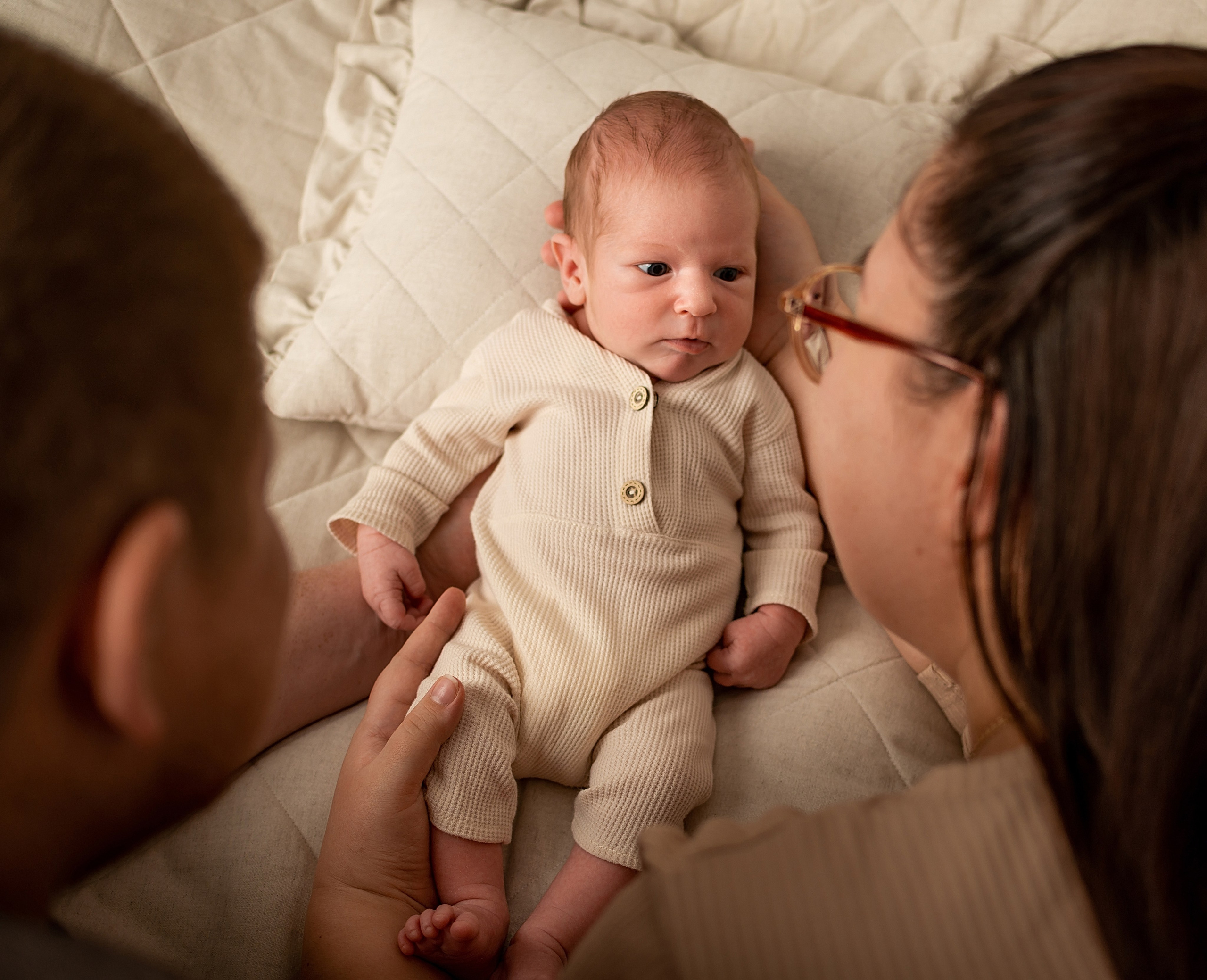 Семейная съёмка с новорожденным младенцем Краснодар. Фотограф новорожденных Краснодар Малышенко Надежда