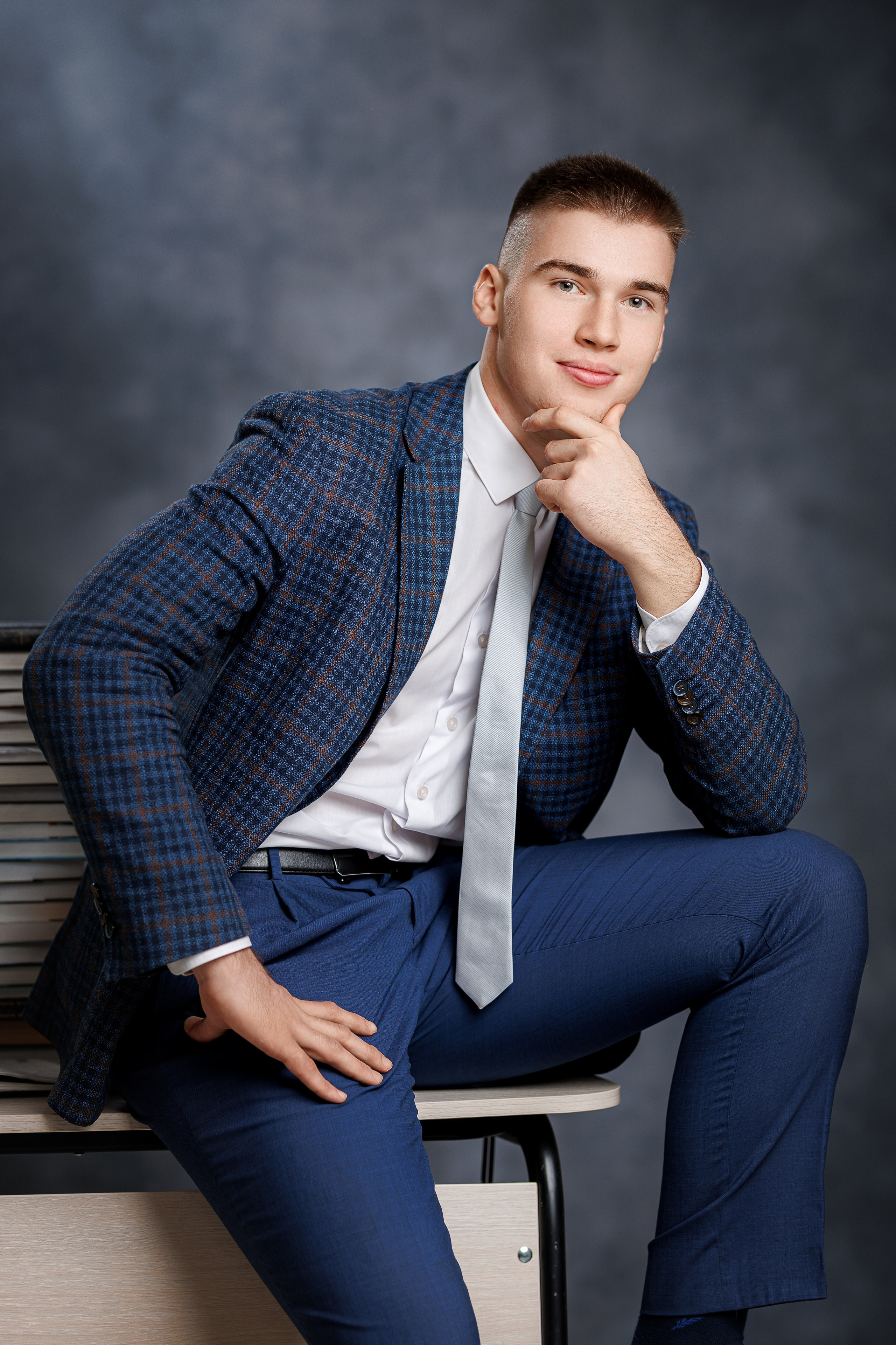 Портреты на однотонном фоне. Семейный и детский фотограф Комина Елена, Власиха, Одинцово