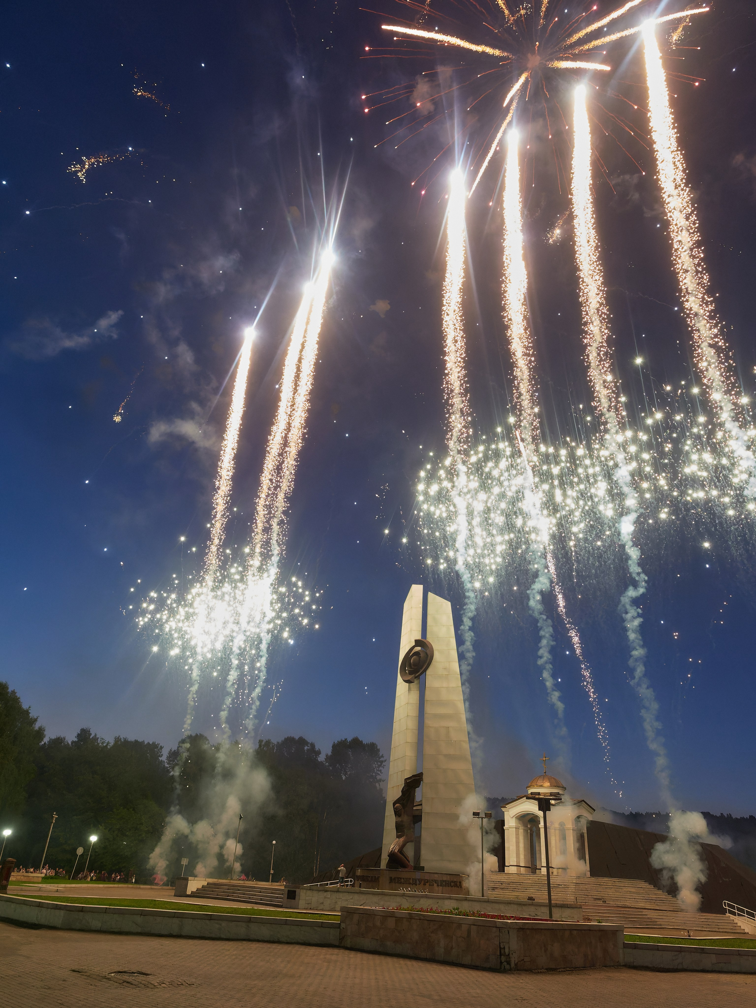 День города Салют. Семейный и детский фотограф в Междуреченск Олег Бамбульский