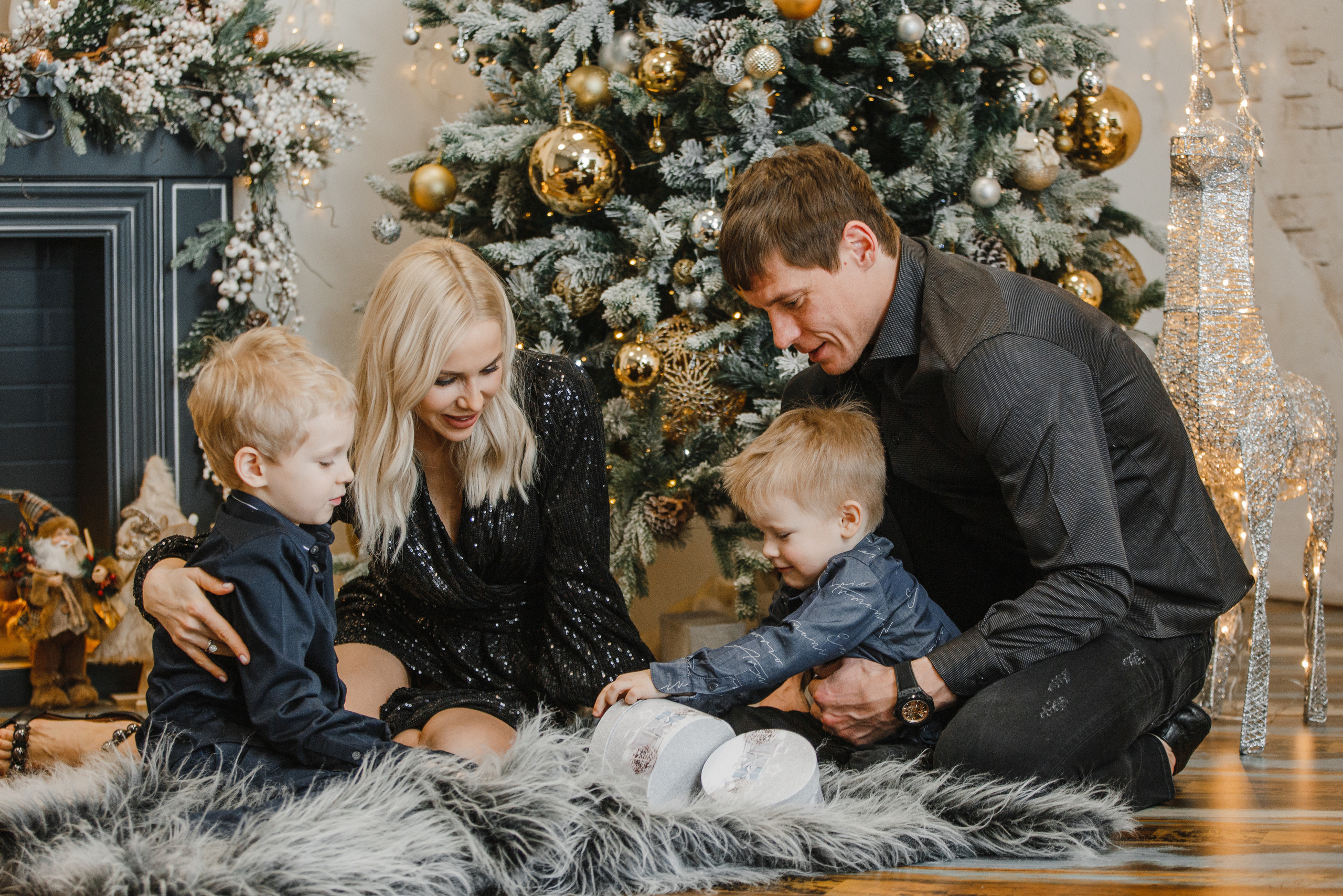 Новогодняя фотосессия новая Москва Москва троицк. Портретный фотограф Александра Харитонова Москва Новая Москва Троицк