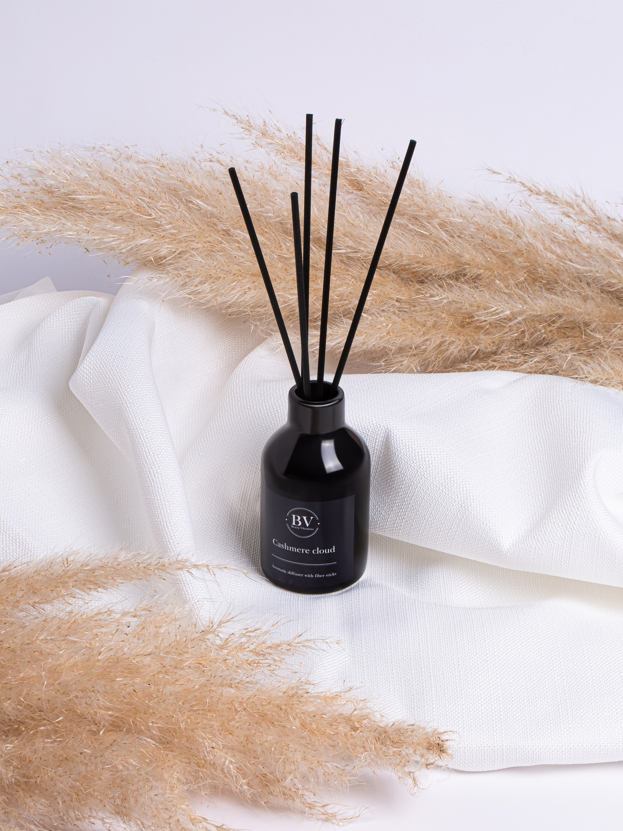 Обработка фотографий свечей и диффузоров | Студия SVITHART