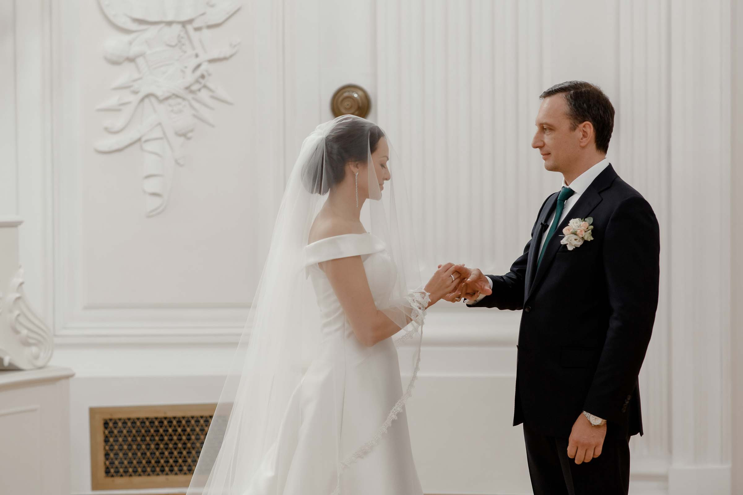 Саша + Вика. Вова Петров