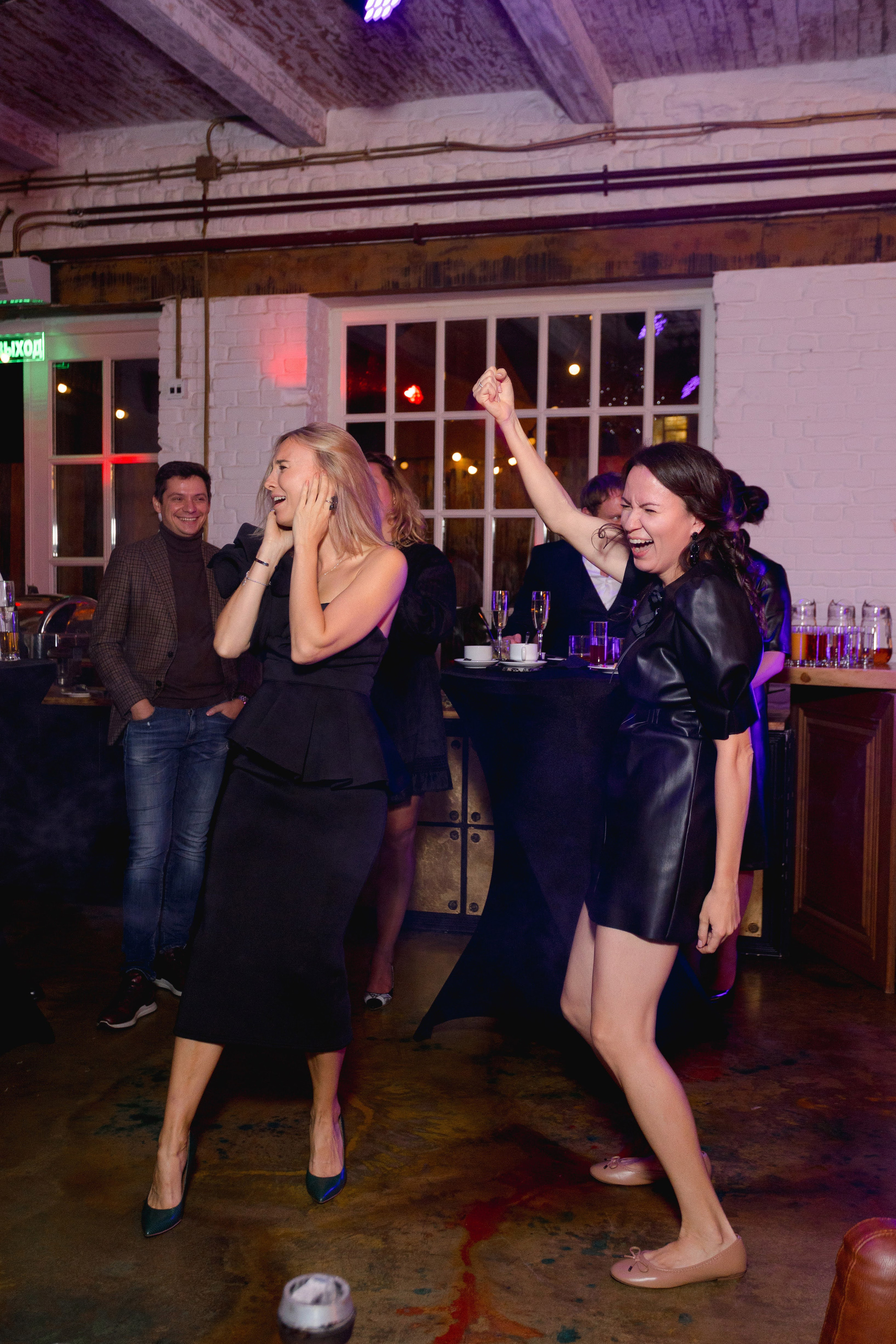 Юбилей Марины (35 лет). Вова Петров