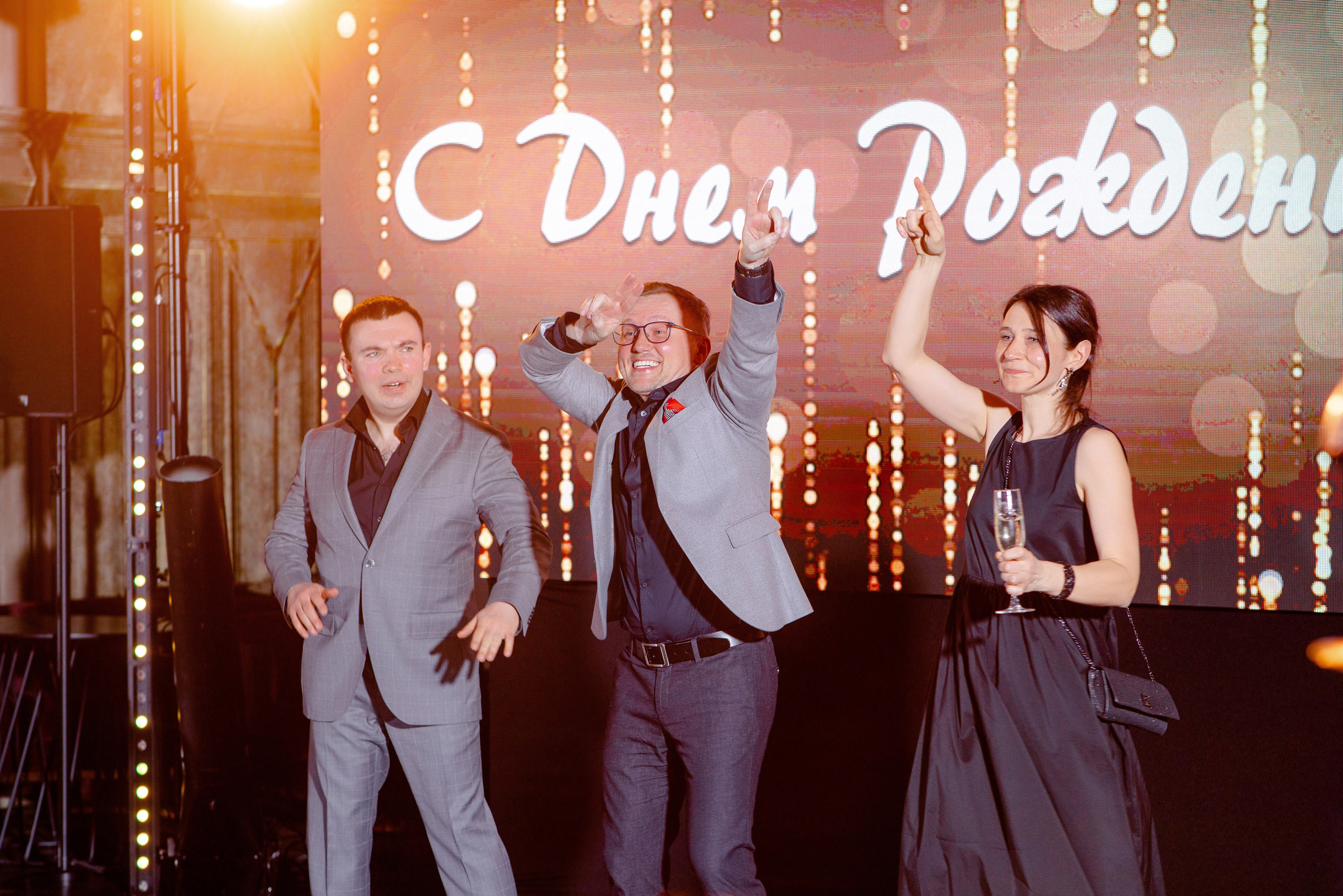 Юбилей Анатолия (55 лет). Вова Петров