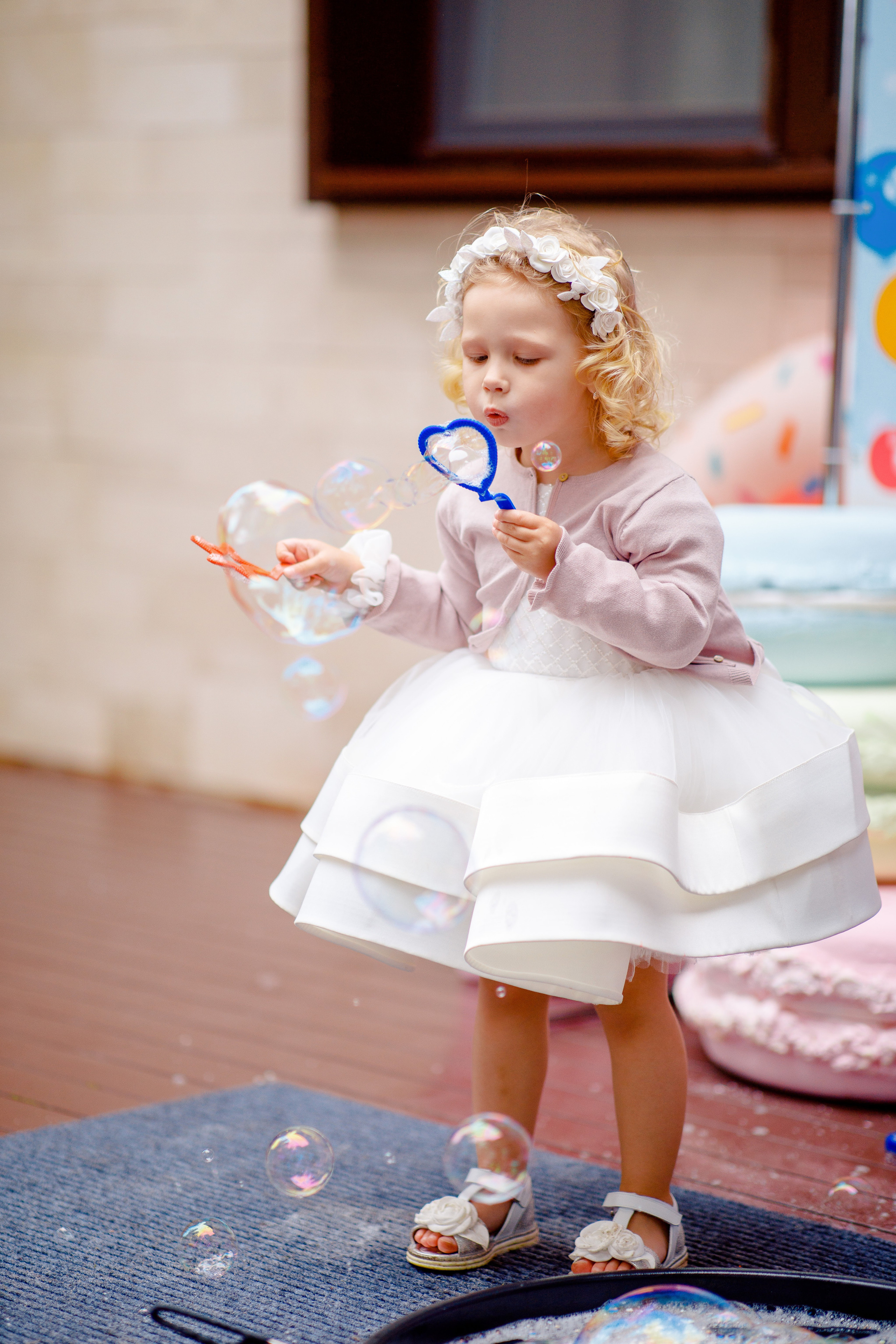 День рождения Устиньи (3 года). Вова Петров