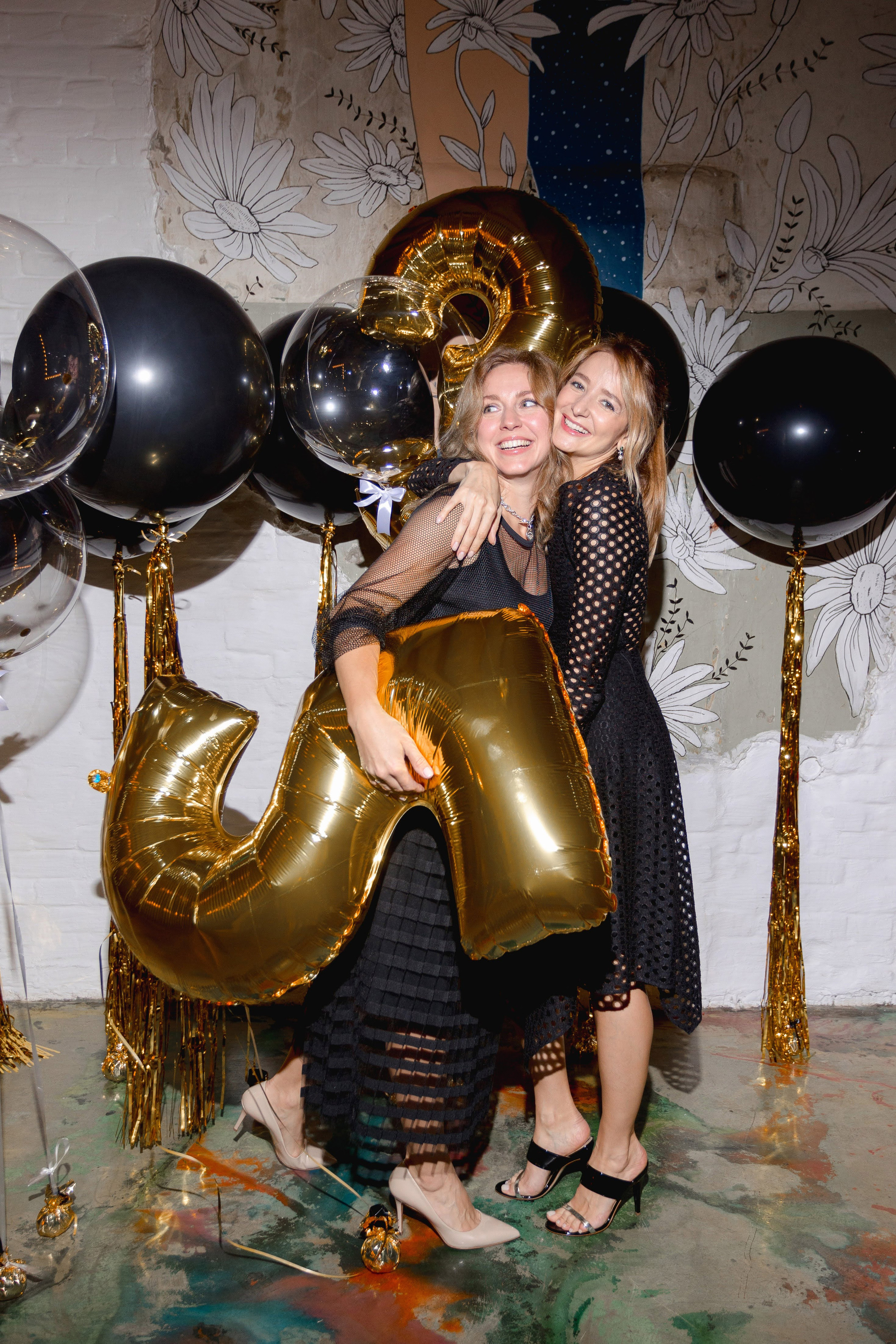 Юбилей Марины (35 лет). Вова Петров