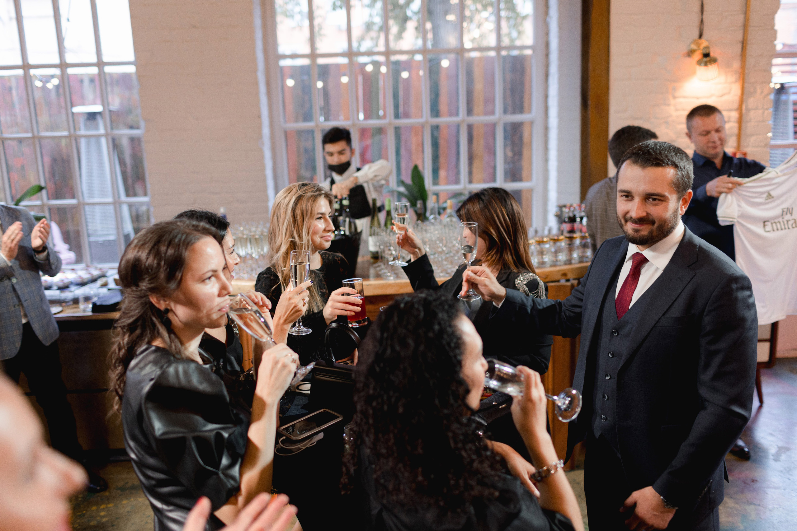 Юбилей Марины (35 лет). Вова Петров