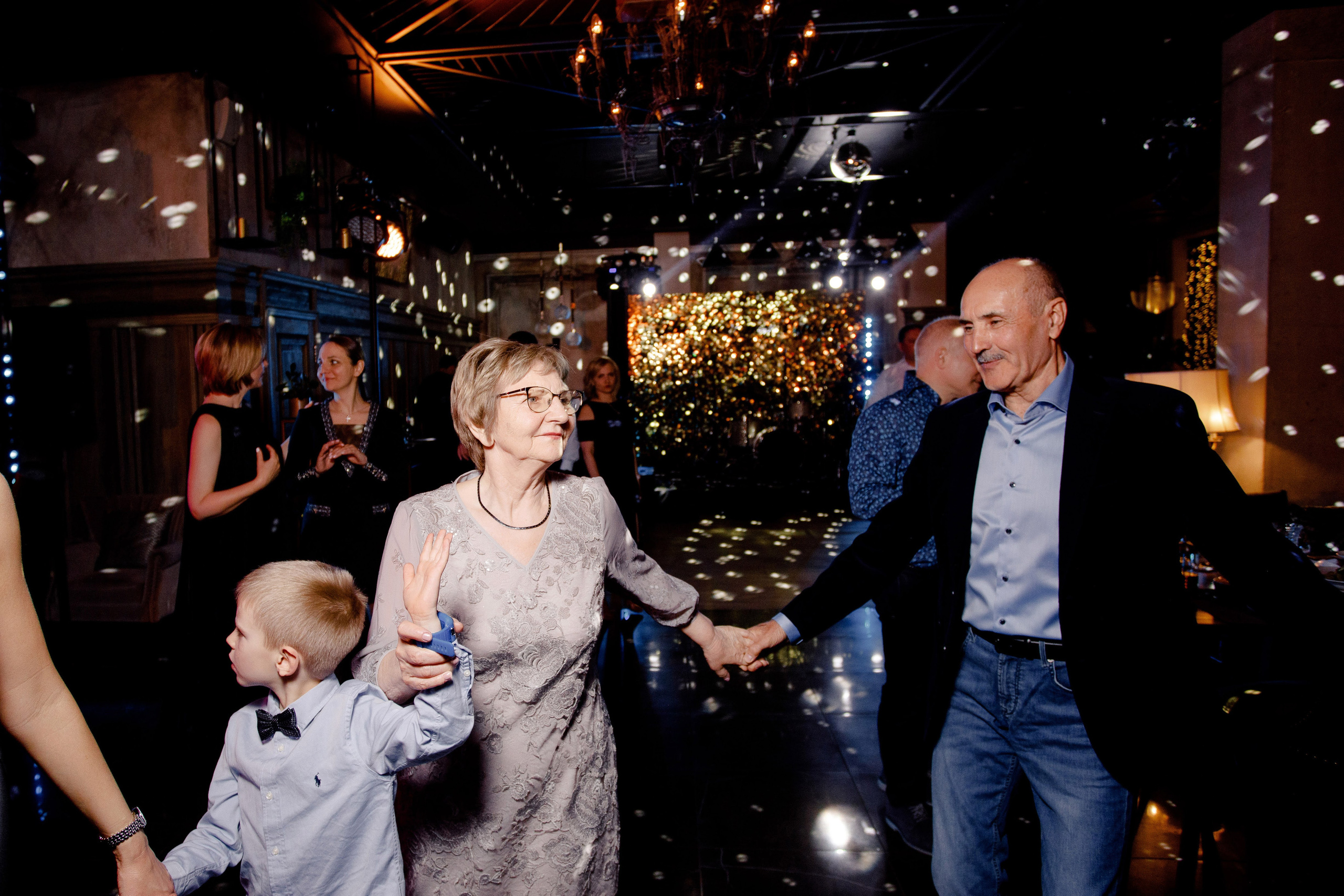 Юбилей Анатолия (55 лет). Вова Петров