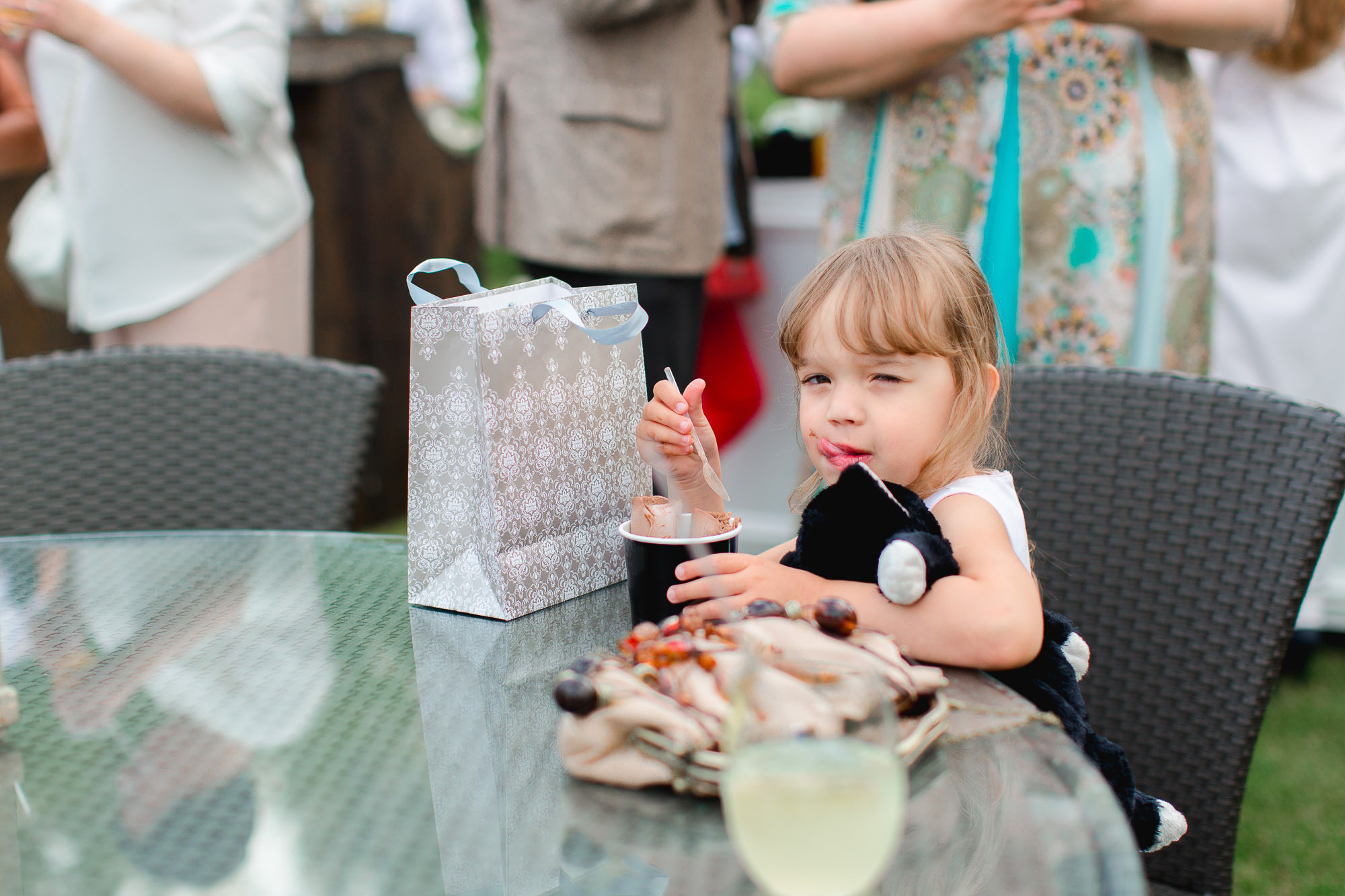 Артем + Юля. Вова Петров