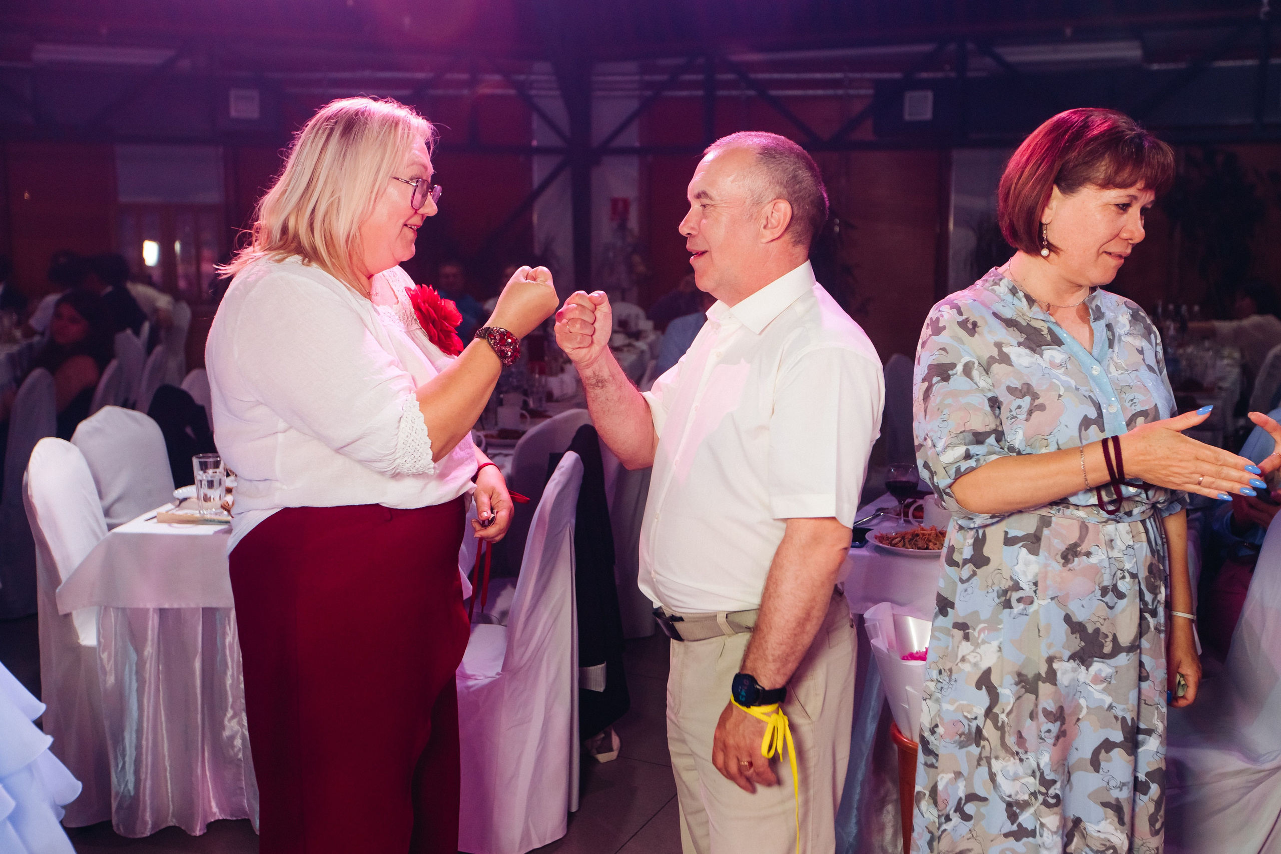 Выпускной вечер. 49 школа. Баран на корове. Свадебный и семейный фотограф в Улан-Удэ