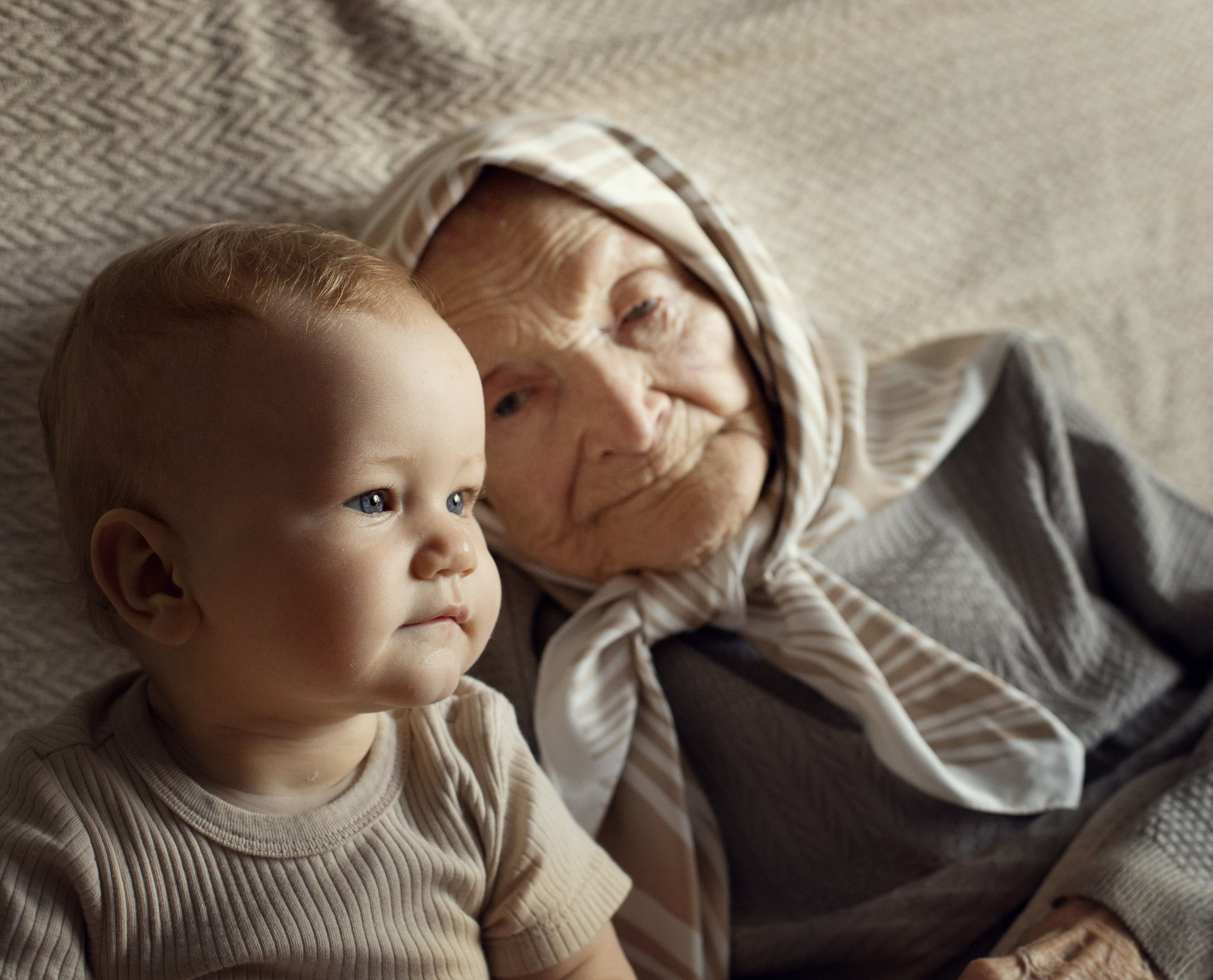 Четыре поколения женщин. Семейный и детский фотограф в Ярославле Елена Макшеева