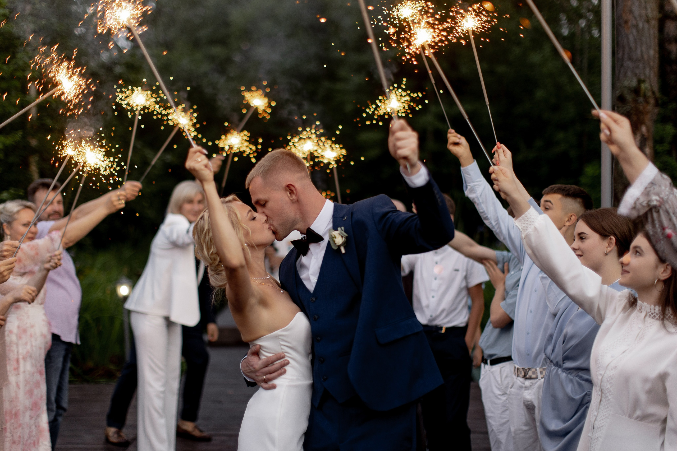 Один зонт, два сердца. Свадебный фотограф — Ефимов Сергей