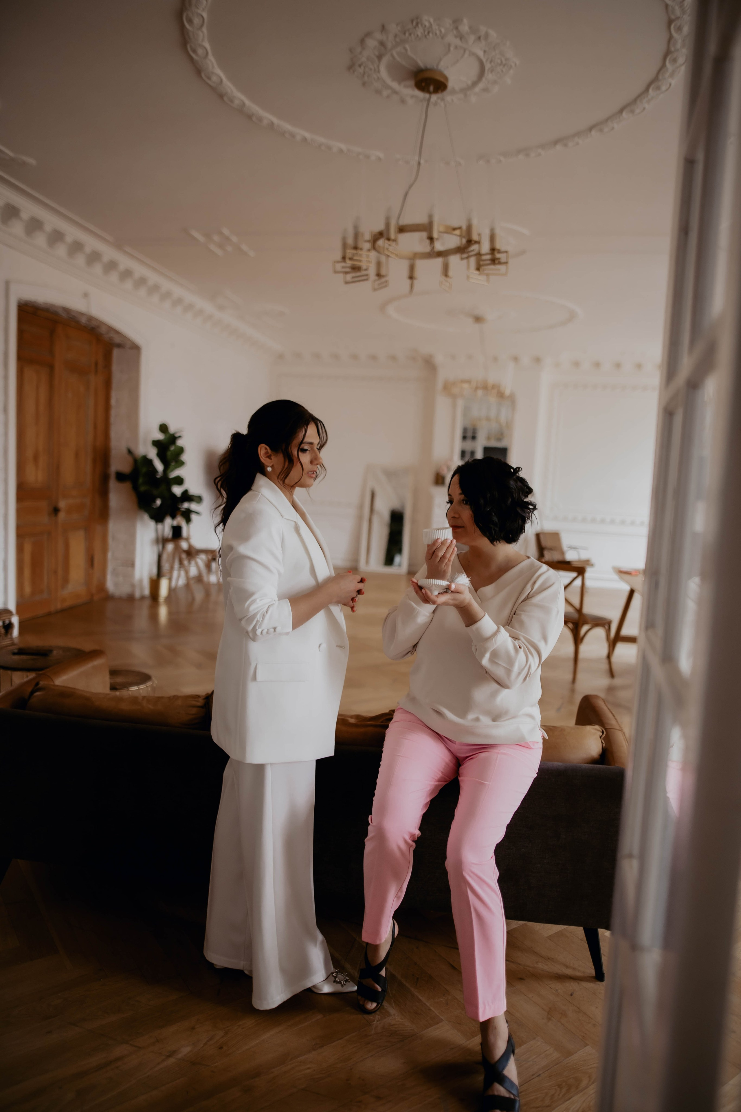 Ирина и Неля: бизнесвумен арома продукции. Фотограф Veronika Potaseva