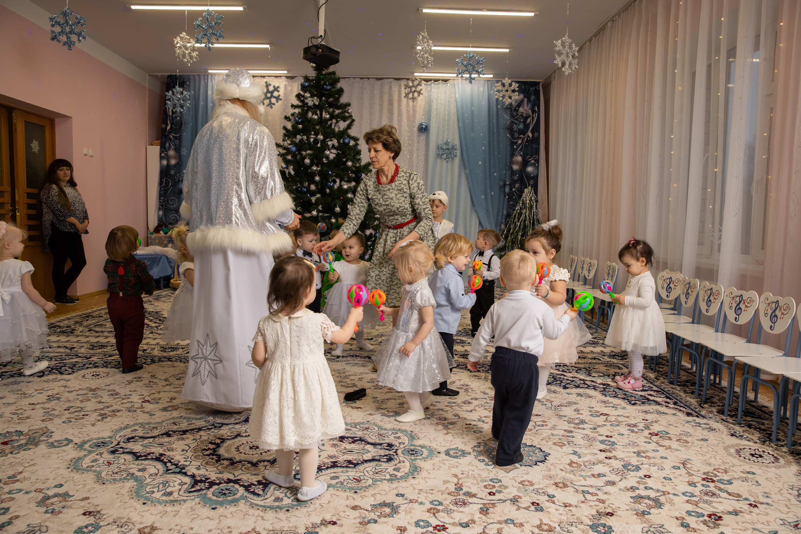 Новогодний утренник Успех. Фотограф в Железнодорожном и Балашихе