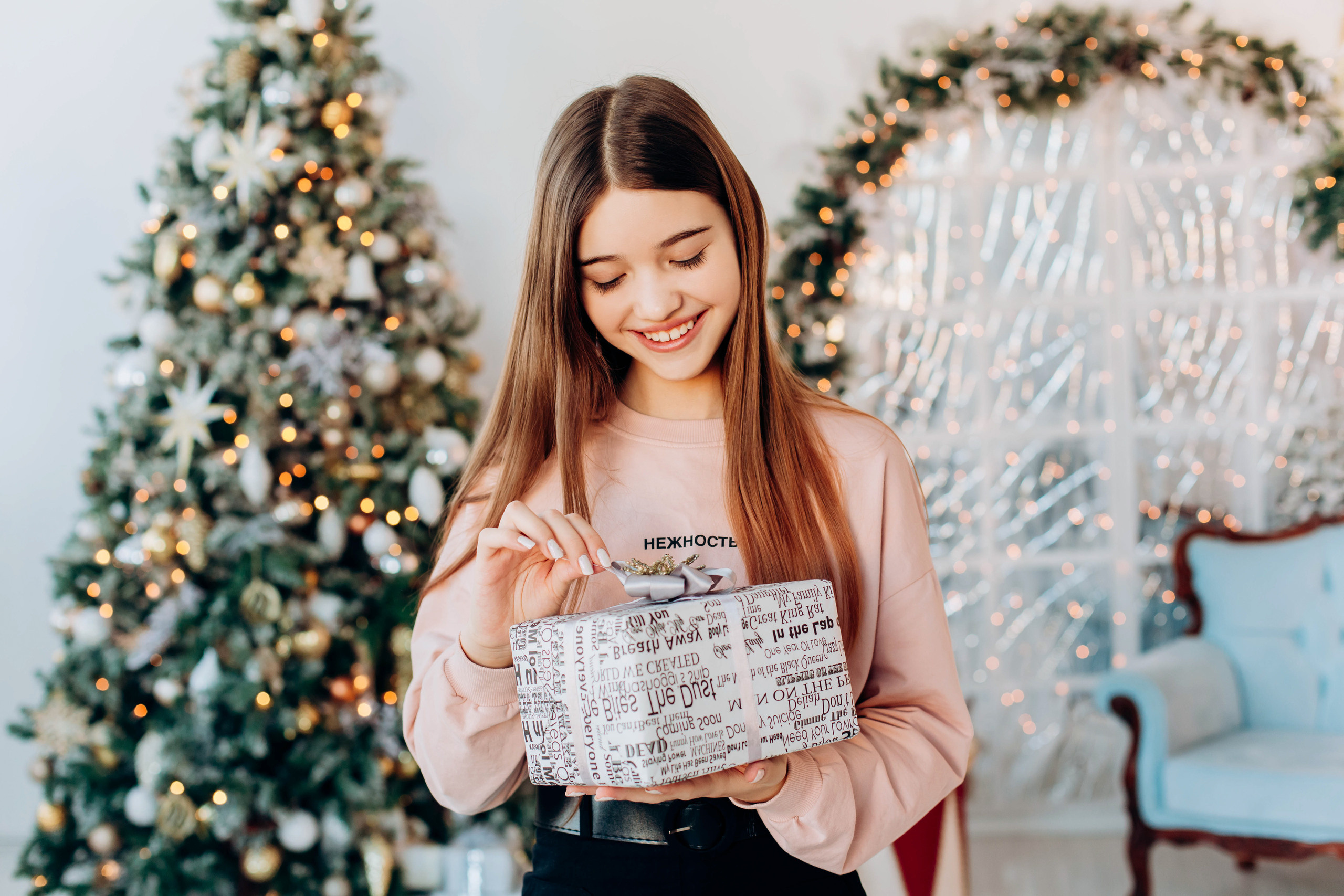 Милена (новогодняя фотосессия в студии). Семейный и свадебный фотограф в Воронеже Майя Добровольская