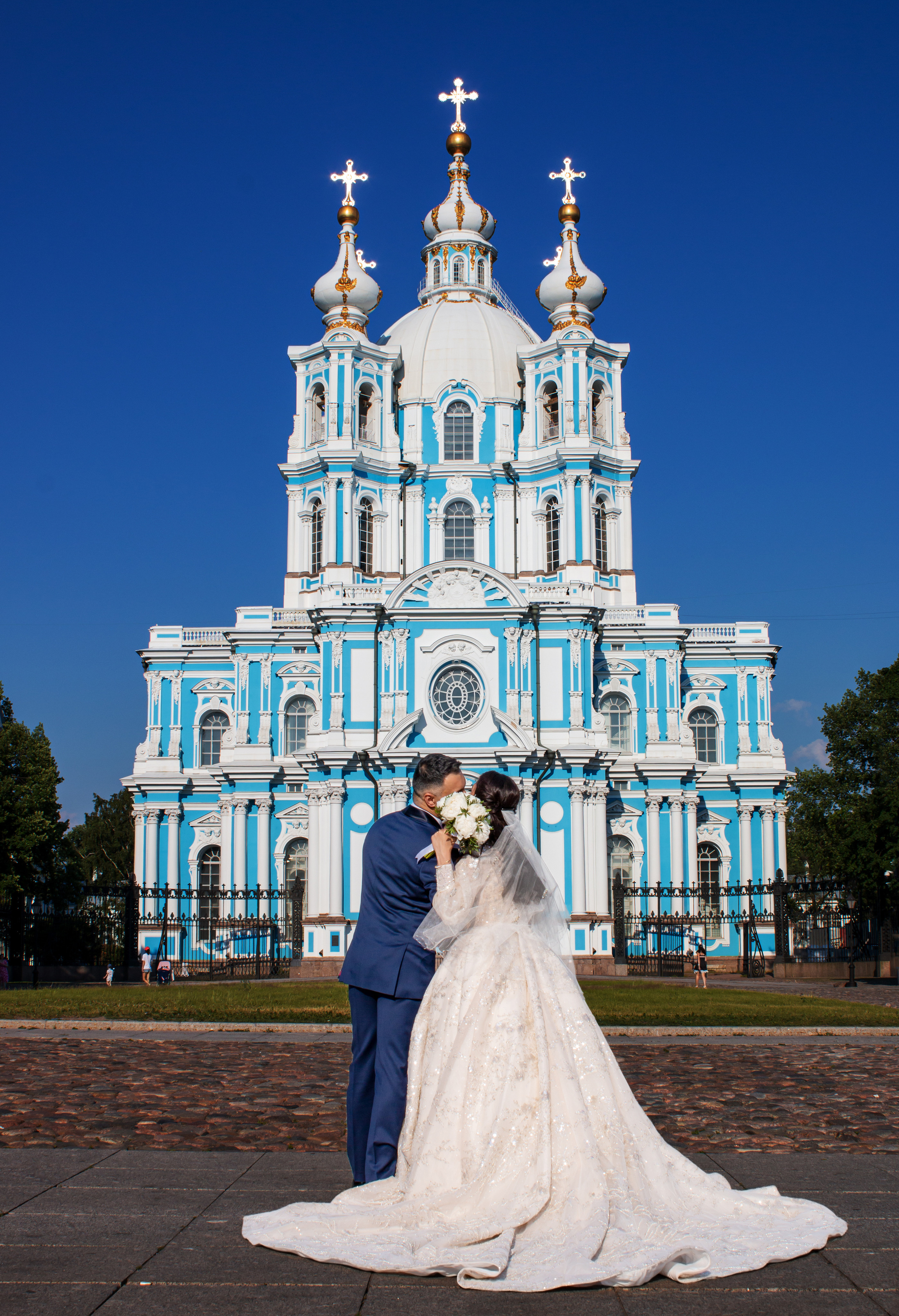 Тимур и Лала. Семейный и свадебный фотограф в Петербурге Евгения и Николай Шевчук