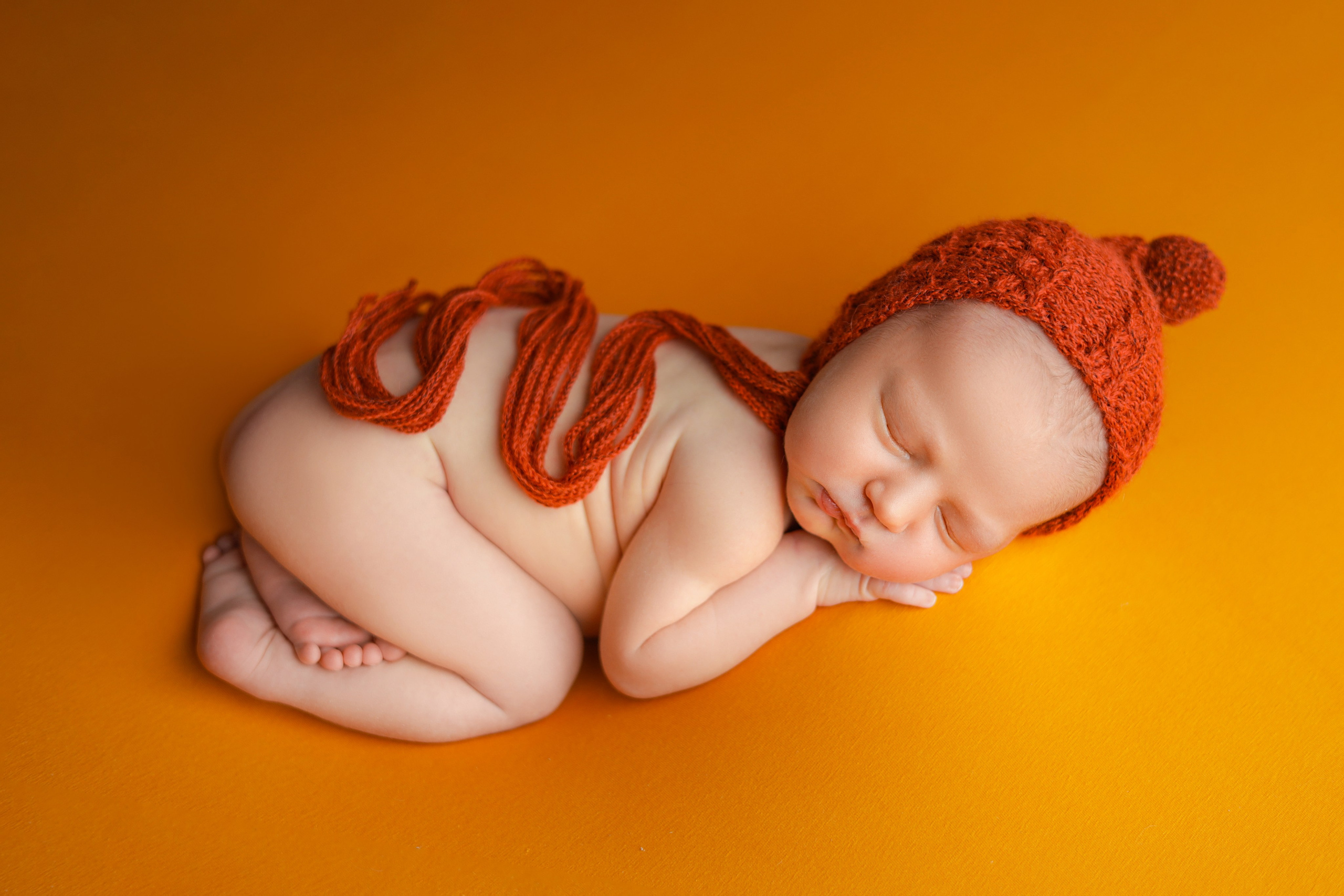 Полина. Евгения Горбунова фотограф новорожденных в Новом Уренгое