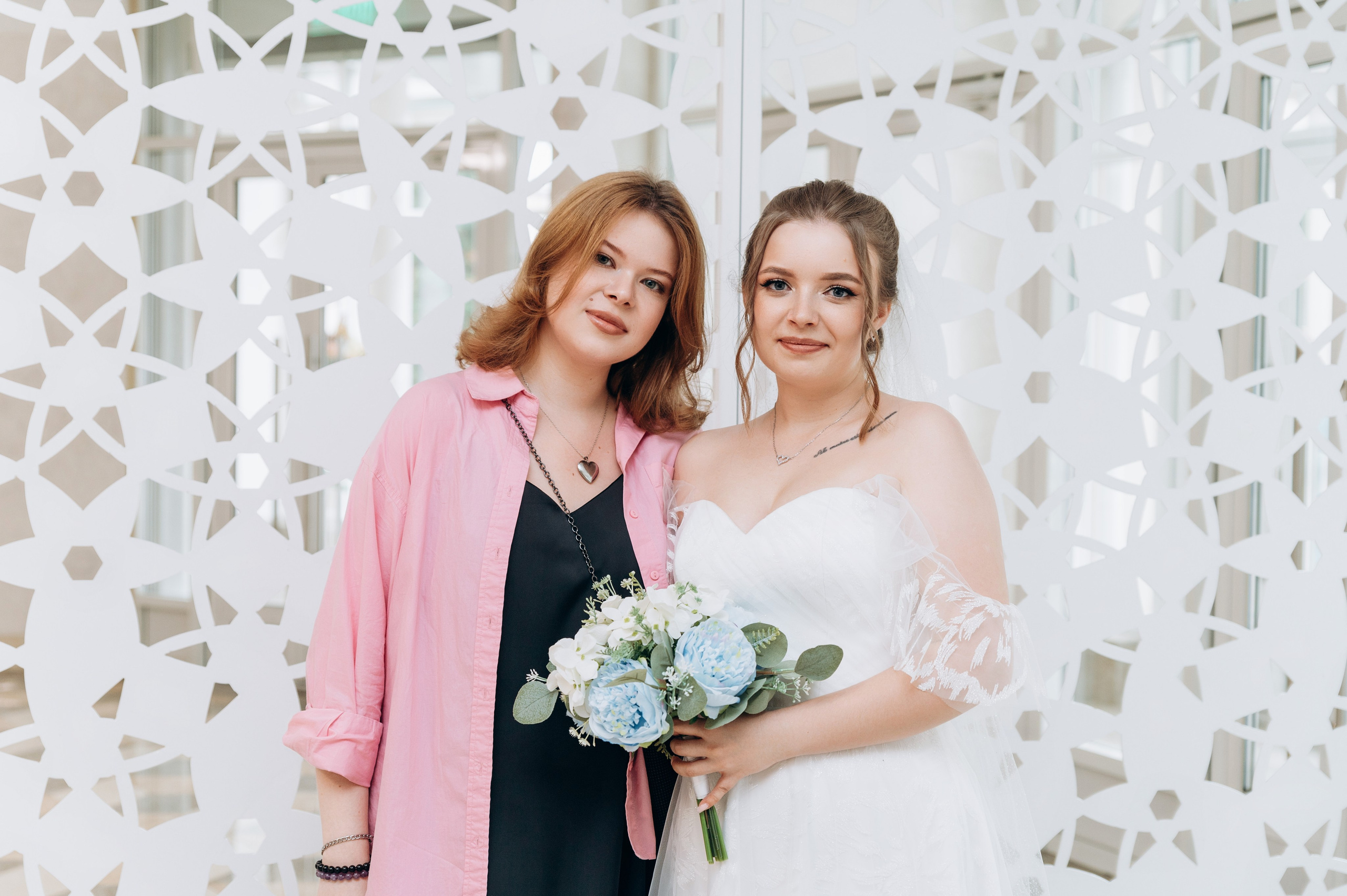 Прогулка, регистрация, банкет. Фотограф в Новосибирске