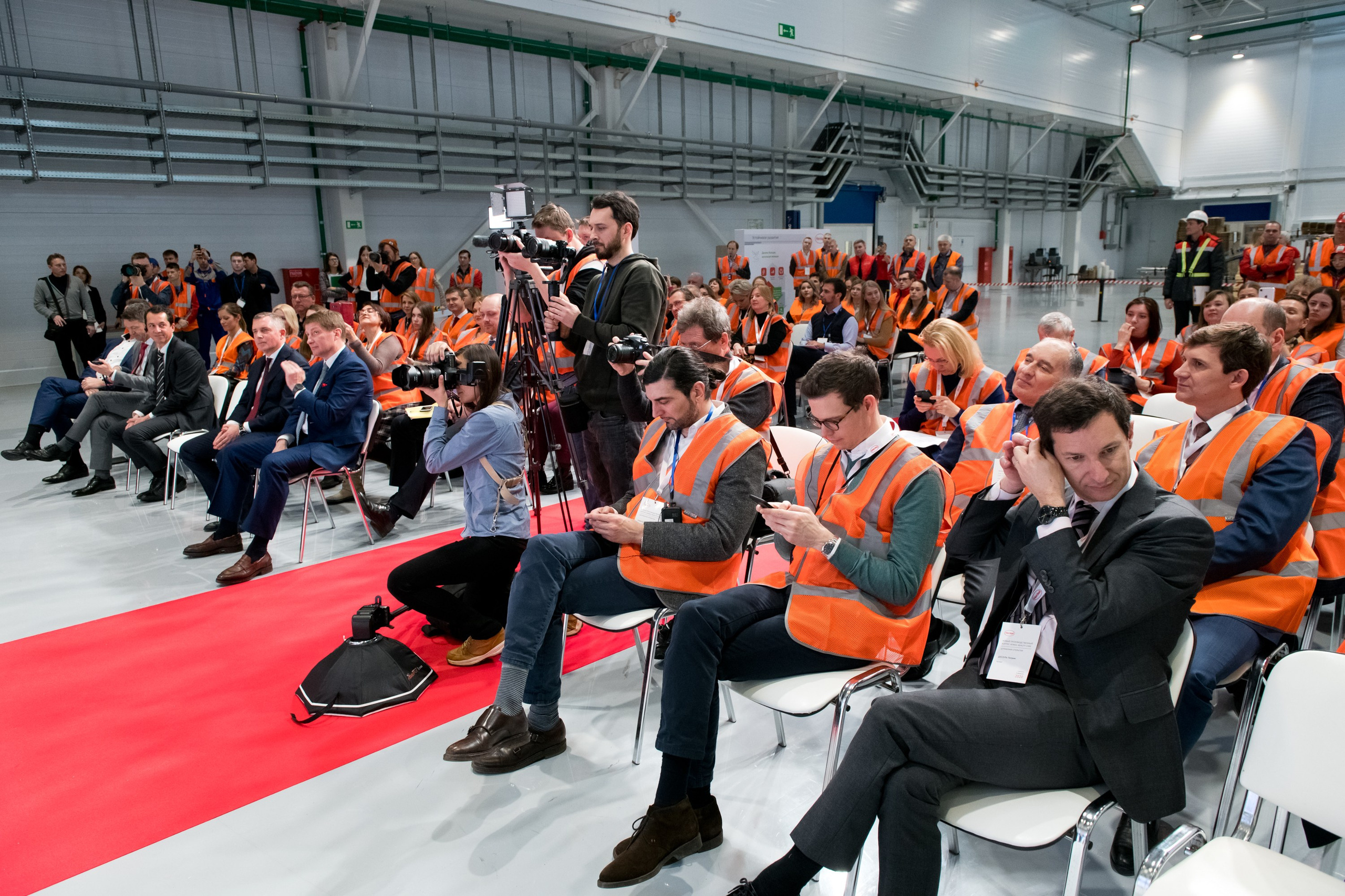 Открытие завода Henkel в Ногинске. Репортажный фотограф и видеограф Слава Думчев. Тимбилдинги, отчетники, корпоративы