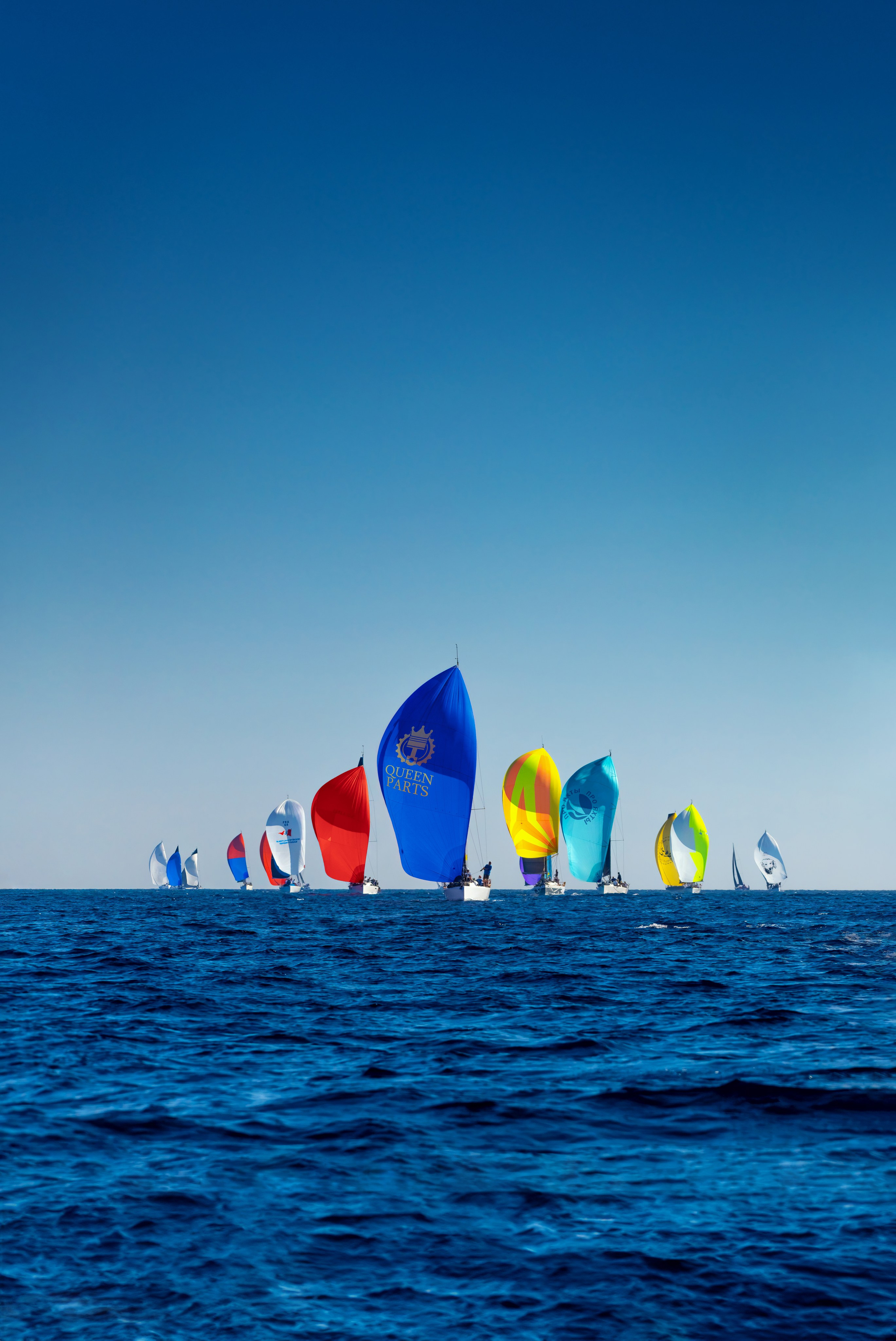 ЯХТЫ / МОРЕ / ПУТЕШЕСТВИЯ. Сложная съёмка для бизнеса b2b / Яхтенный фотограф / Корпоративные календари / Промышленная съёмка / Спортивный репортаж