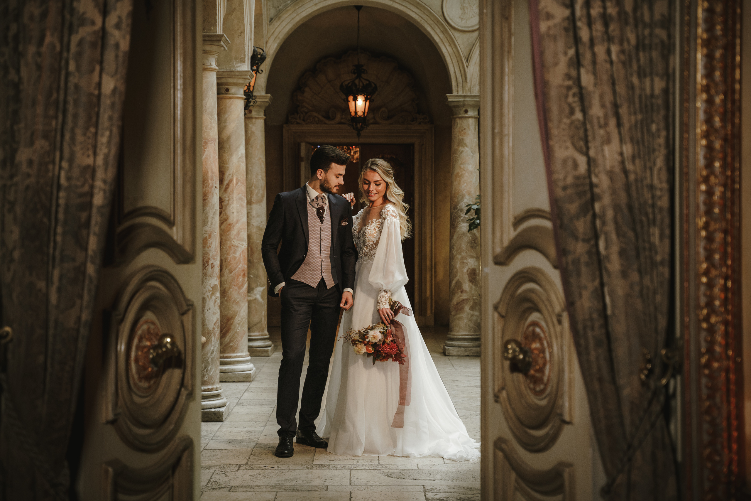 Свадебная фотосессия в Ресторане Турандот в Москве