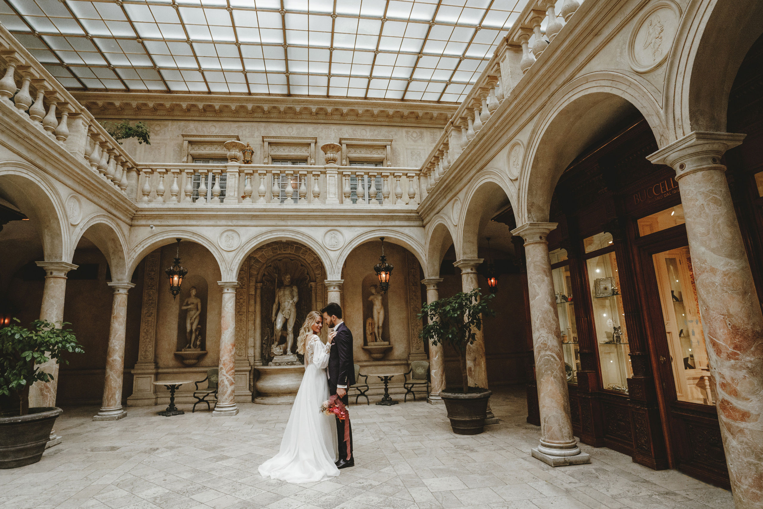 Свадебная фотосессия в Ресторане Турандот в Москве