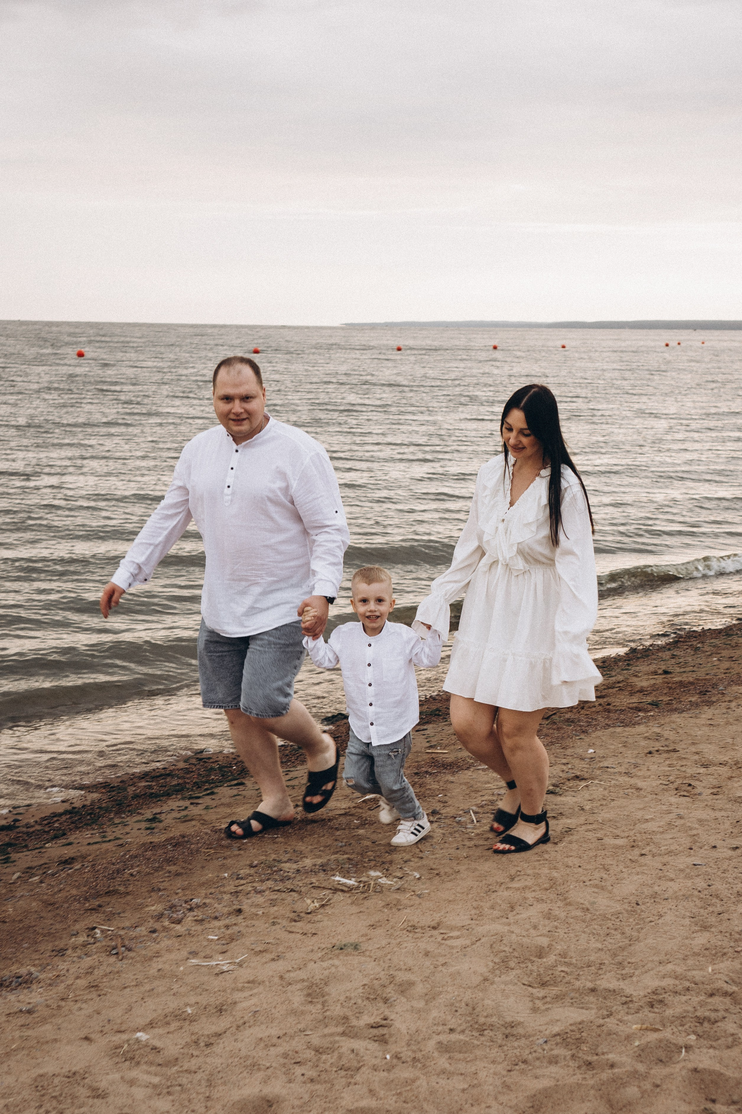 Семейная история на берегу залива. Профессиональный фотограф, Санкт-Петербург — Виктория Богомолова