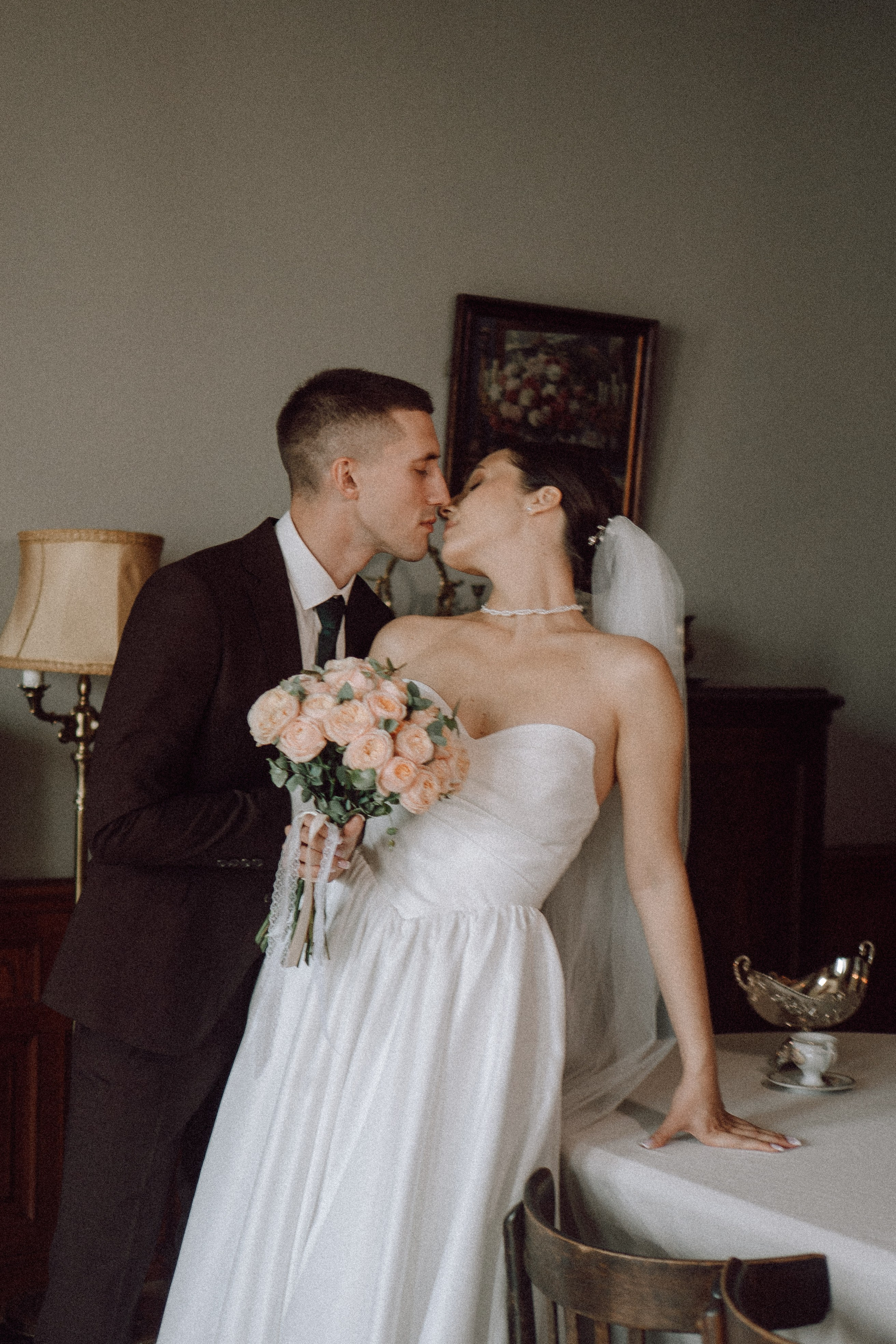 СВАДЕБНАЯ ПРОГУЛКА В САНТК-ПЕТЕРБУРГЕ (ИСАКИЕВСКИЙ СОБОР, ЗИМНЯЯ КАНАВКА, ЭРМИТАЖ И БОЛЬШАЯ МОРСКАЯ УЛИЦА). Профессиональный фотограф, Санкт-Петербург — Виктория Богомолова