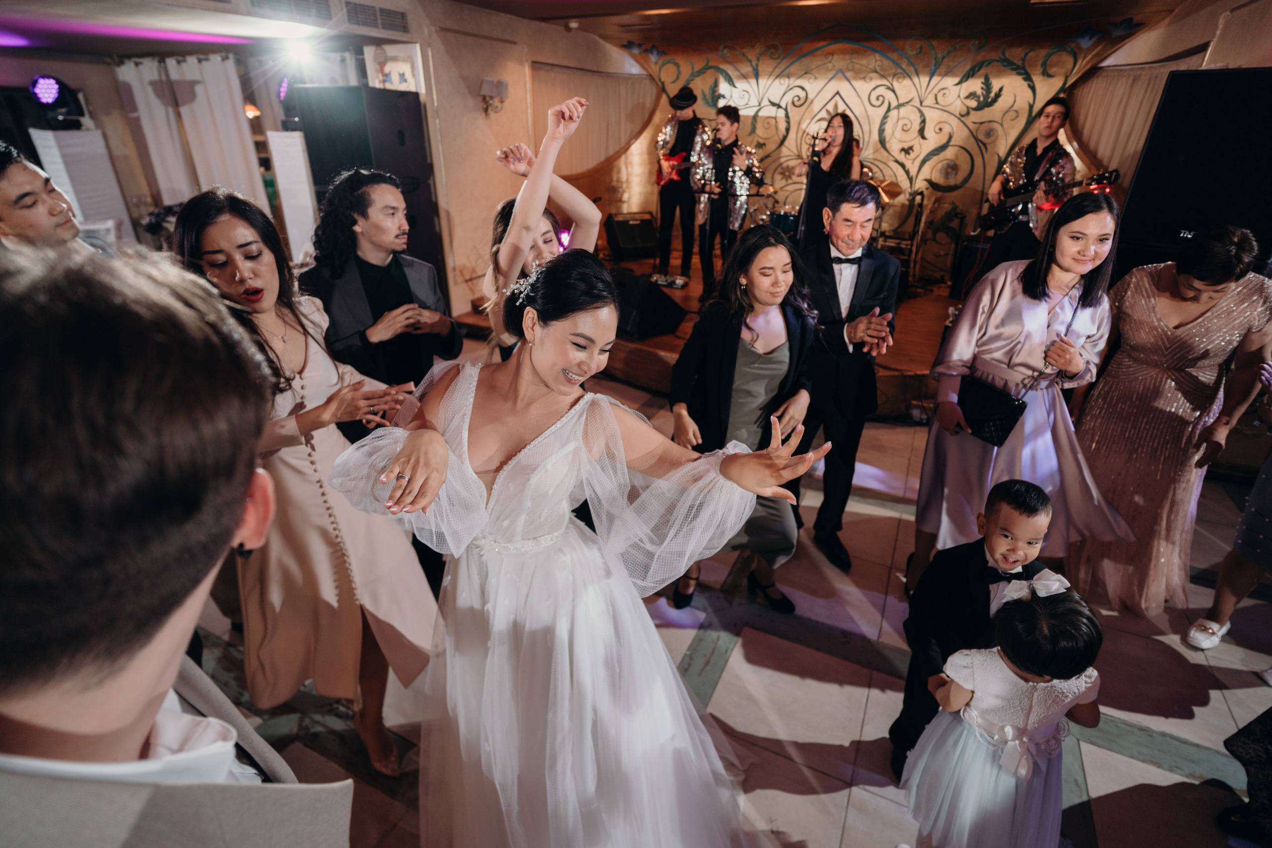 Дулат и Мадина. Свадебный фотограф Алматы и Астана