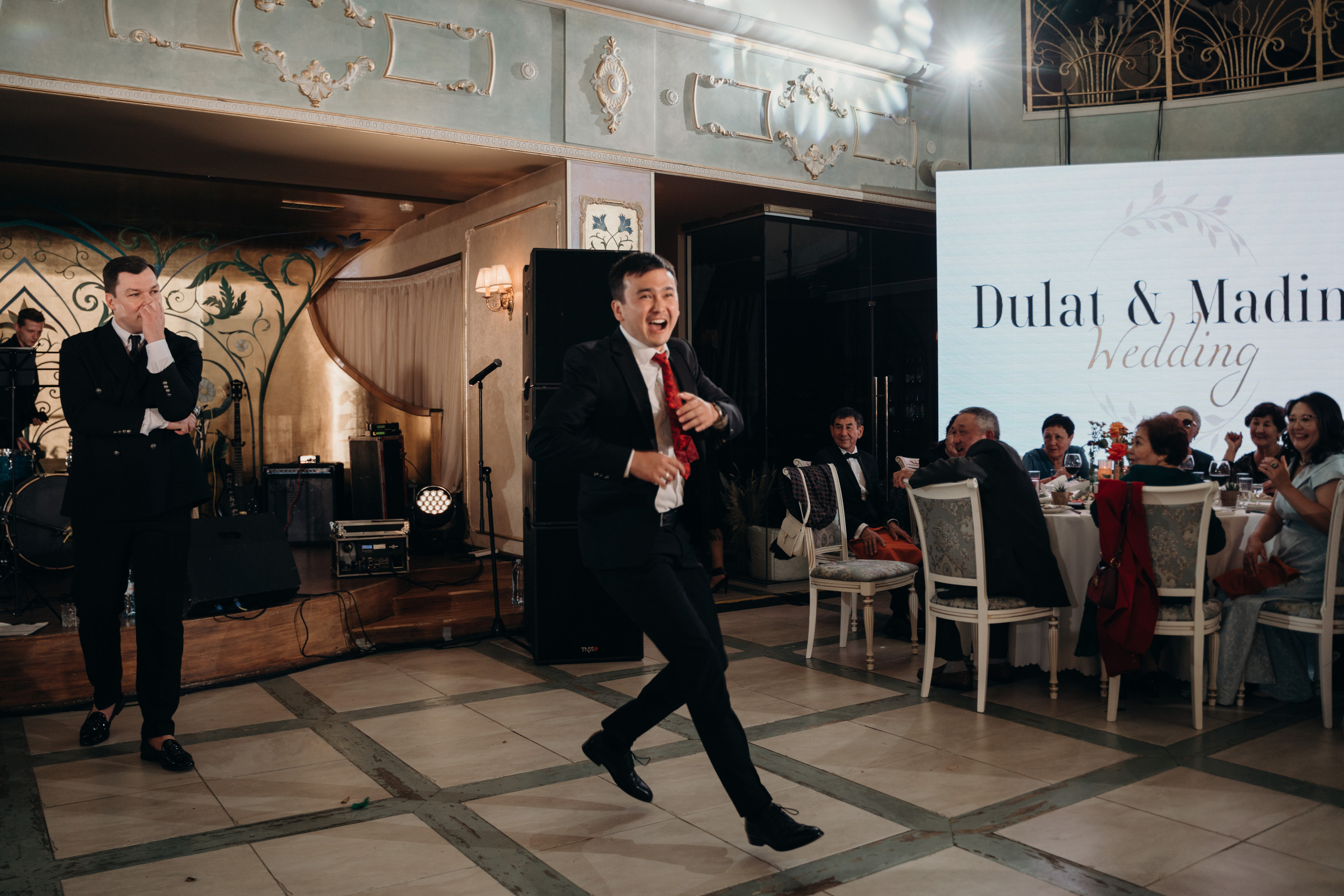 Дулат и Мадина. Свадебный фотограф Алматы и Астана