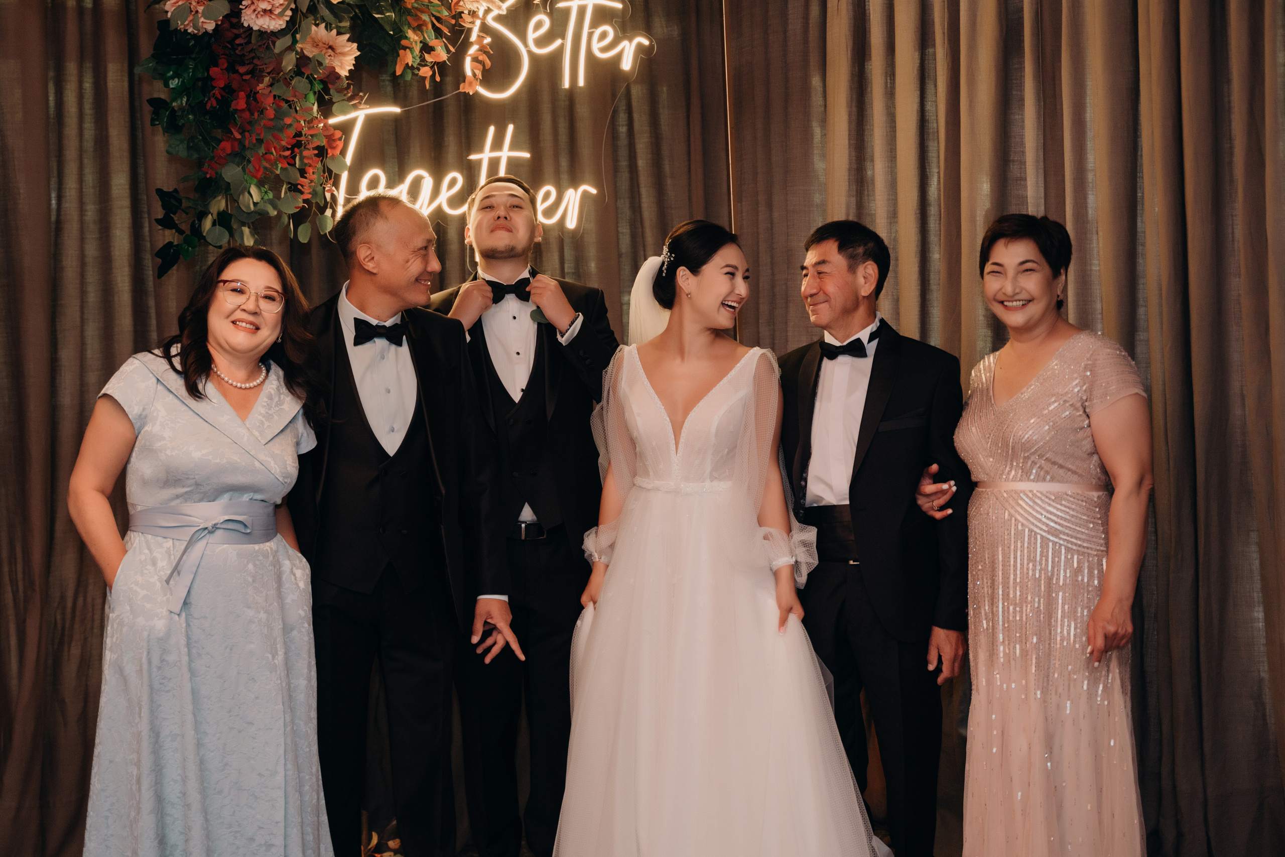 Дулат и Мадина. Свадебный фотограф Алматы и Астана