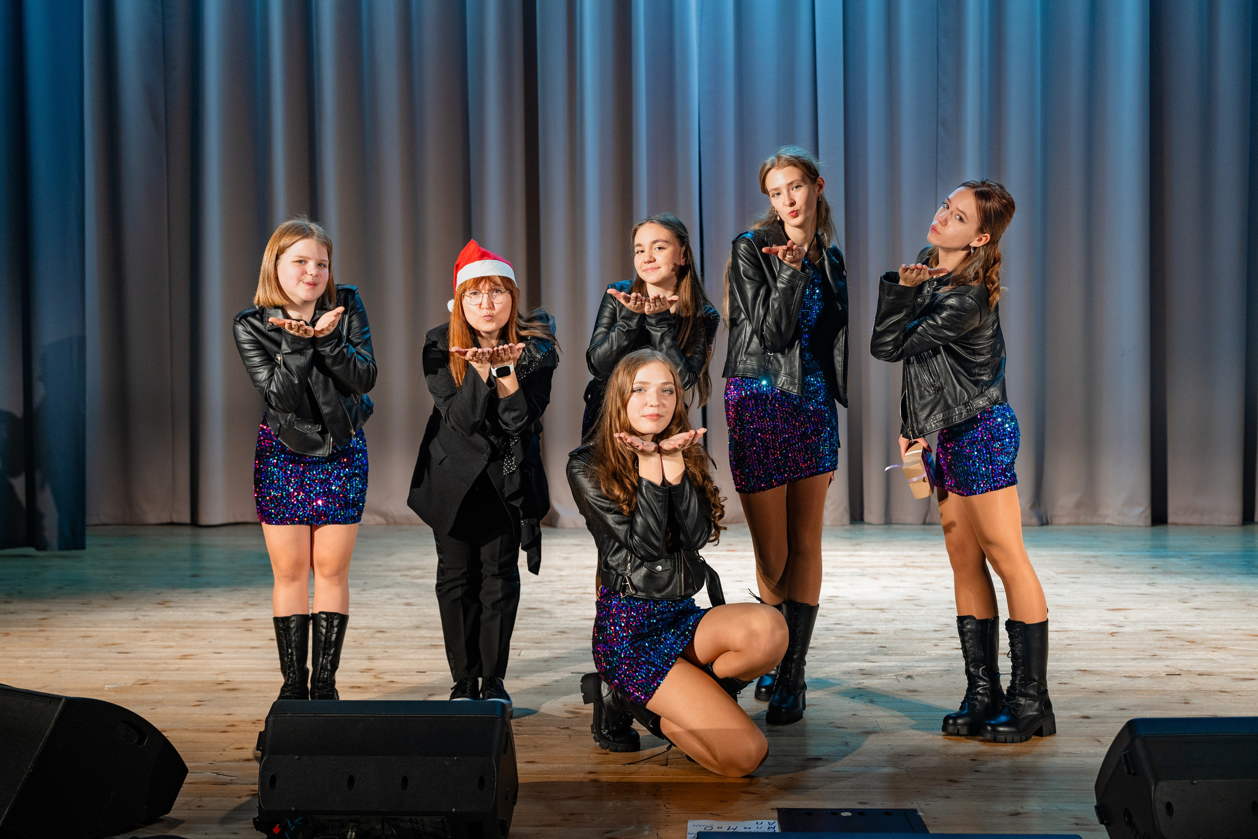 Концерт ДК Буривестник. Фотограф Никита Комаров